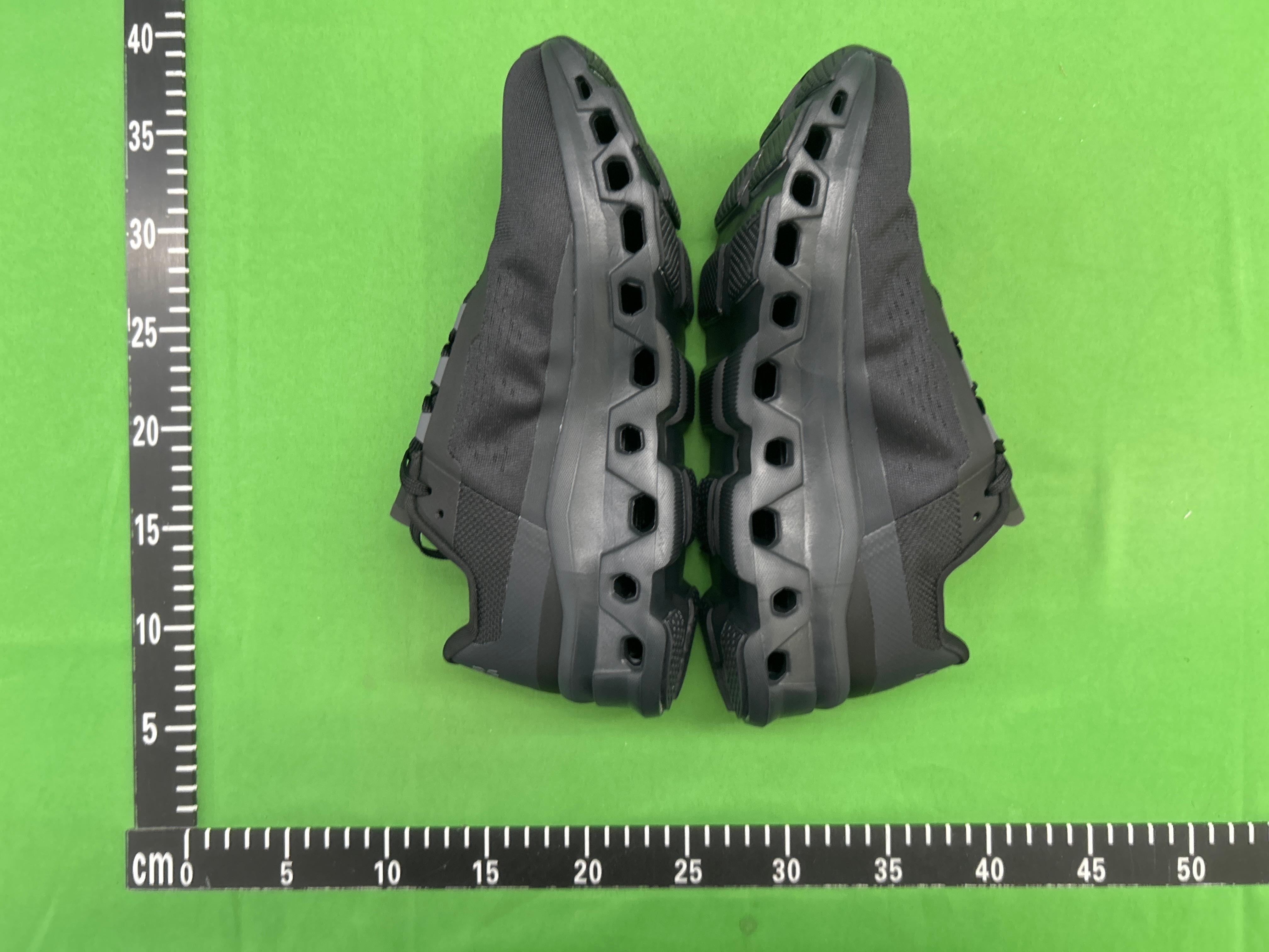 Foto QC 4 de On Cloudmonster Low Moon Fawn 61.97785