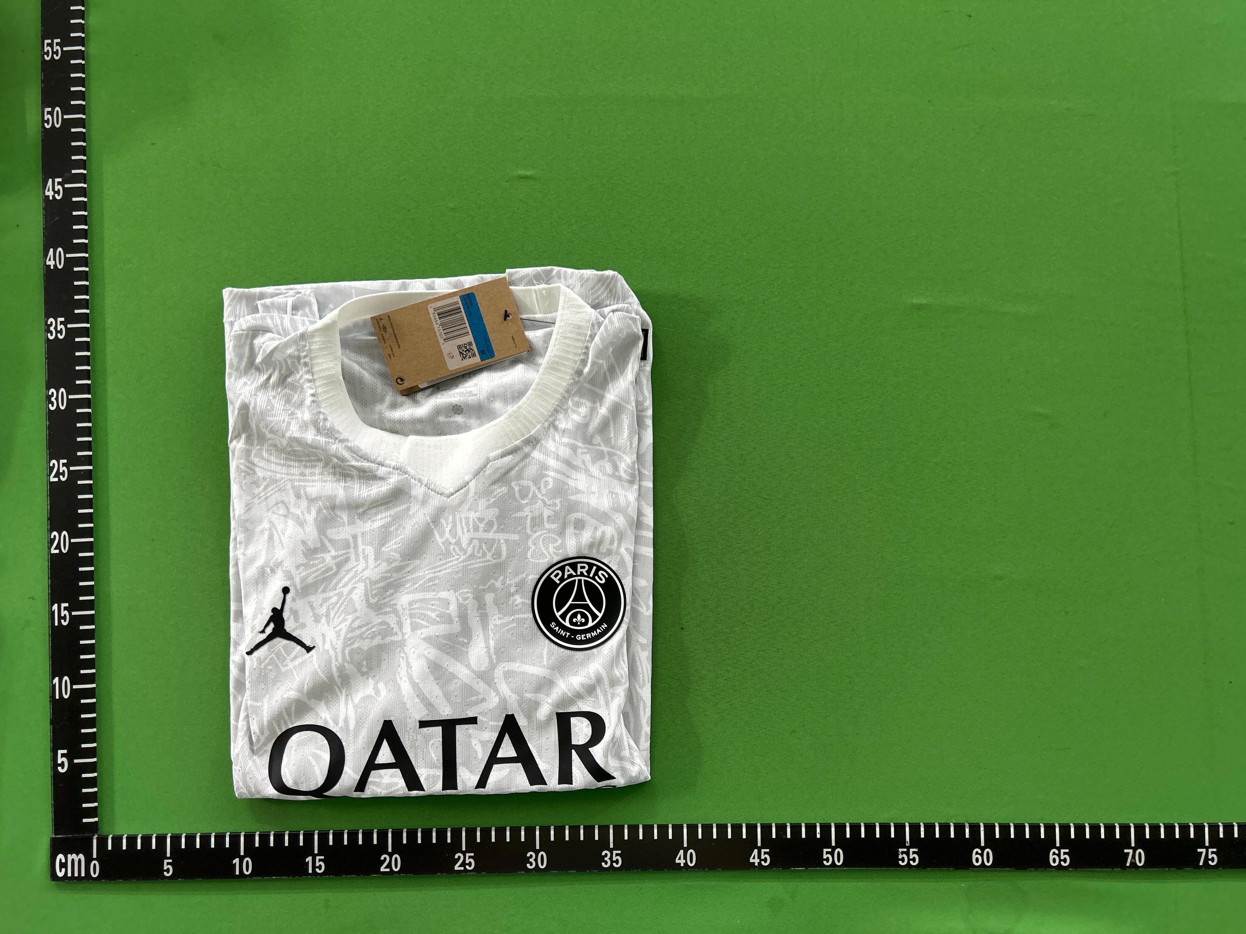 Foto QC 1 de Nike x FC Barcelona 2026/27 Special Abstract Barça Script Jersey Multicolor