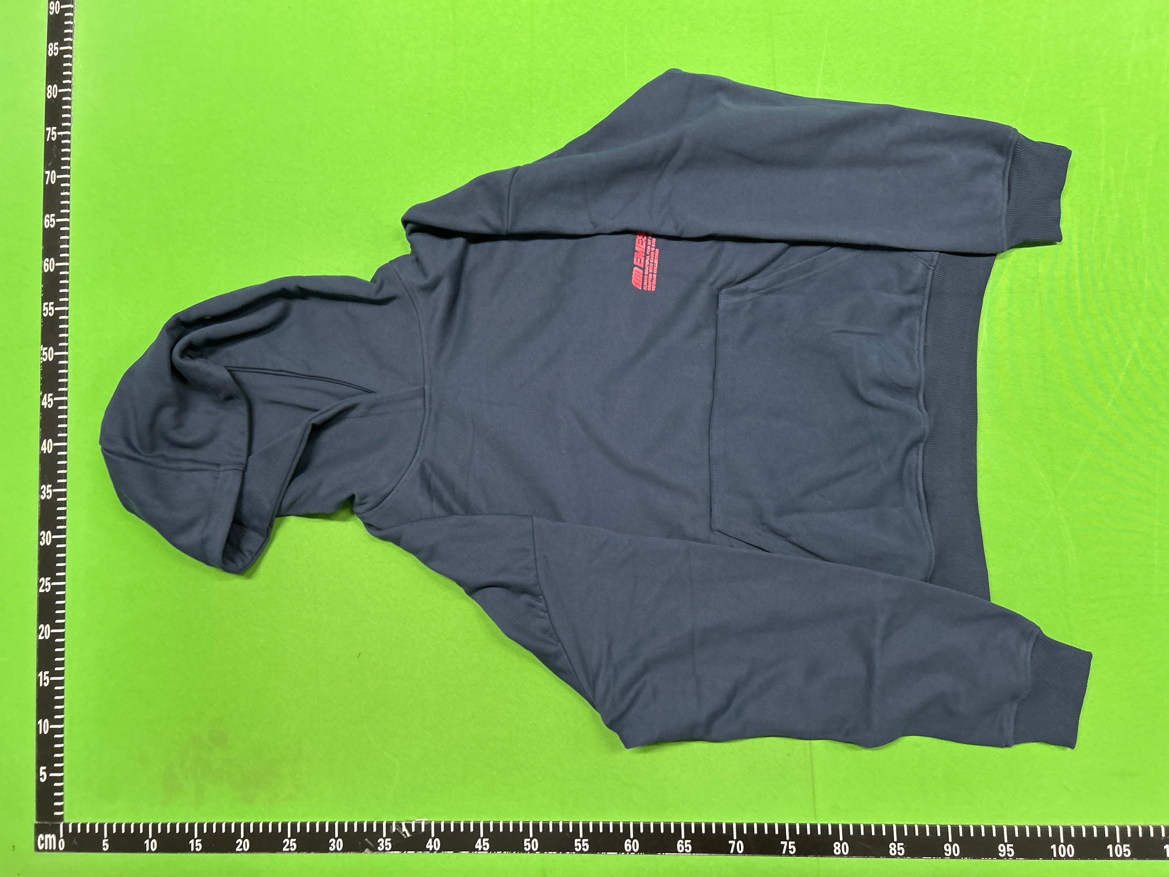 Foto QC 4 de Emestudios Boxy Heavyweight Hoodie Grey