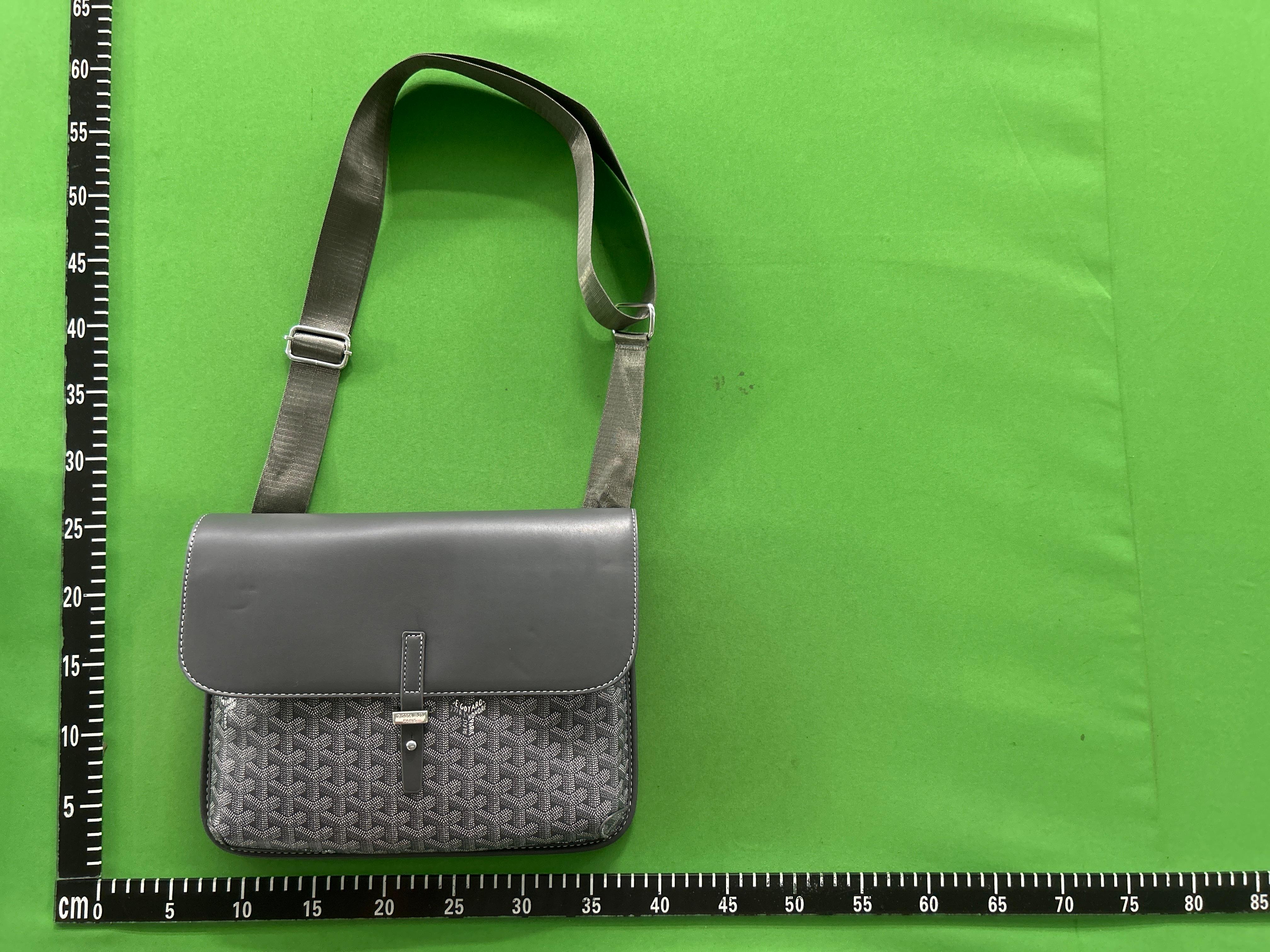 Foto QC 1 de Goyard Coursier Messenger Bag Grey Goyardine Canvas