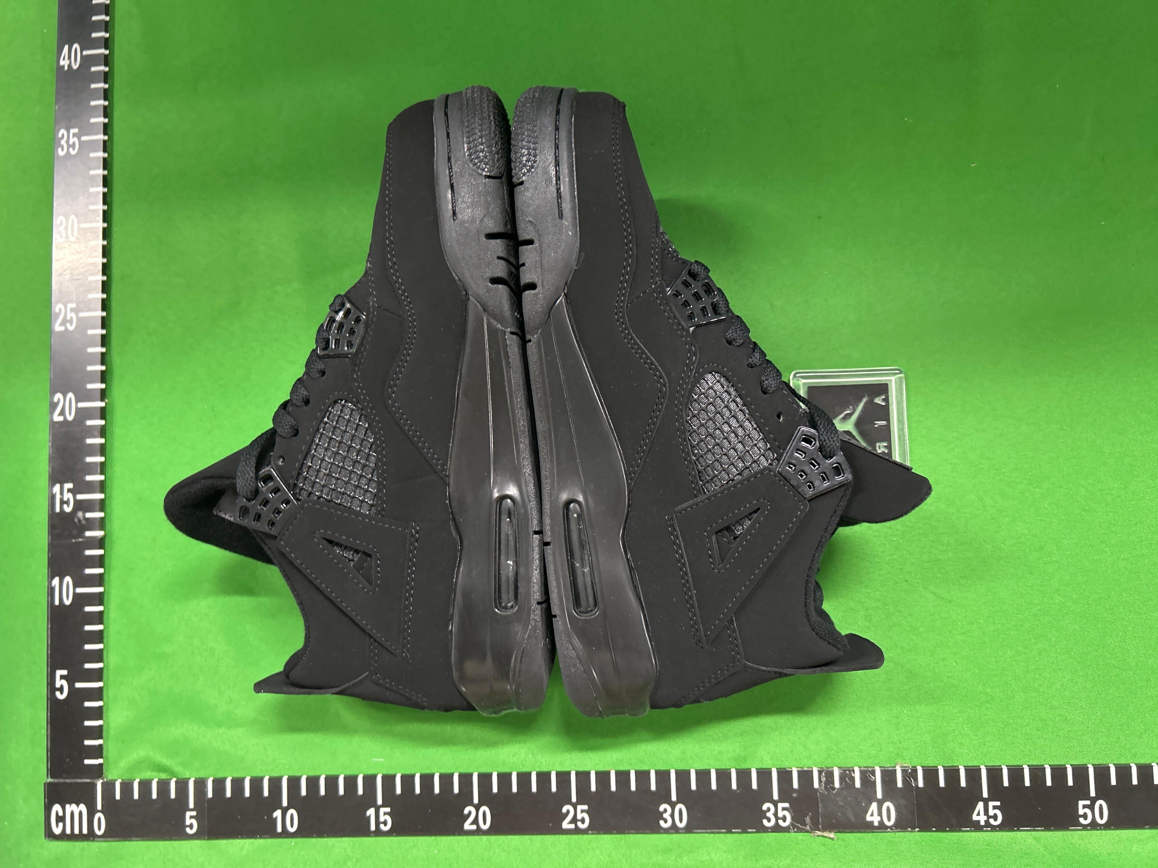 Foto QC 4 de Jordan 4 Retro Fear 626969-030