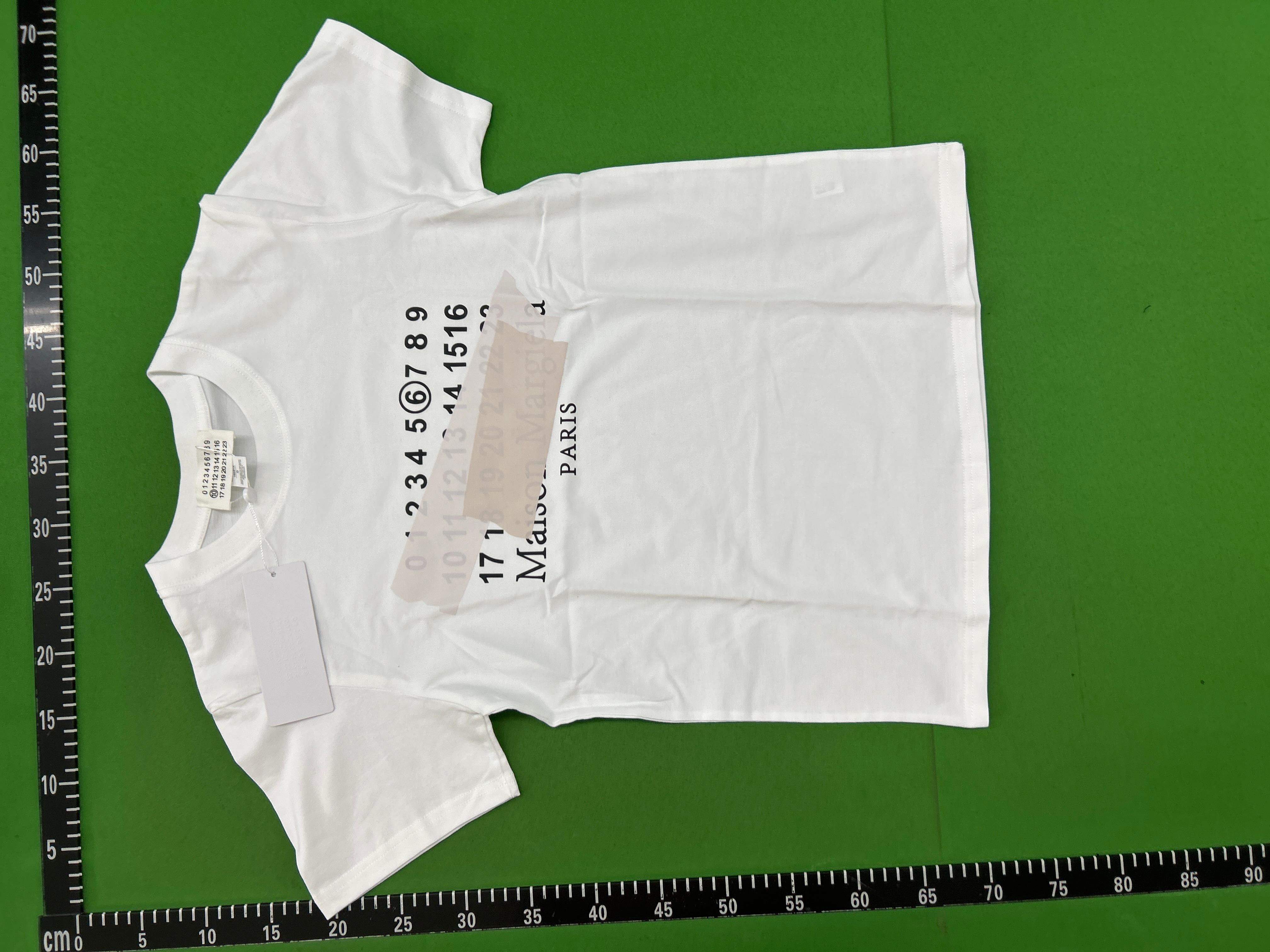 Foto QC 3 de Maison Margiela Tape Numeric Logo T-shirt White