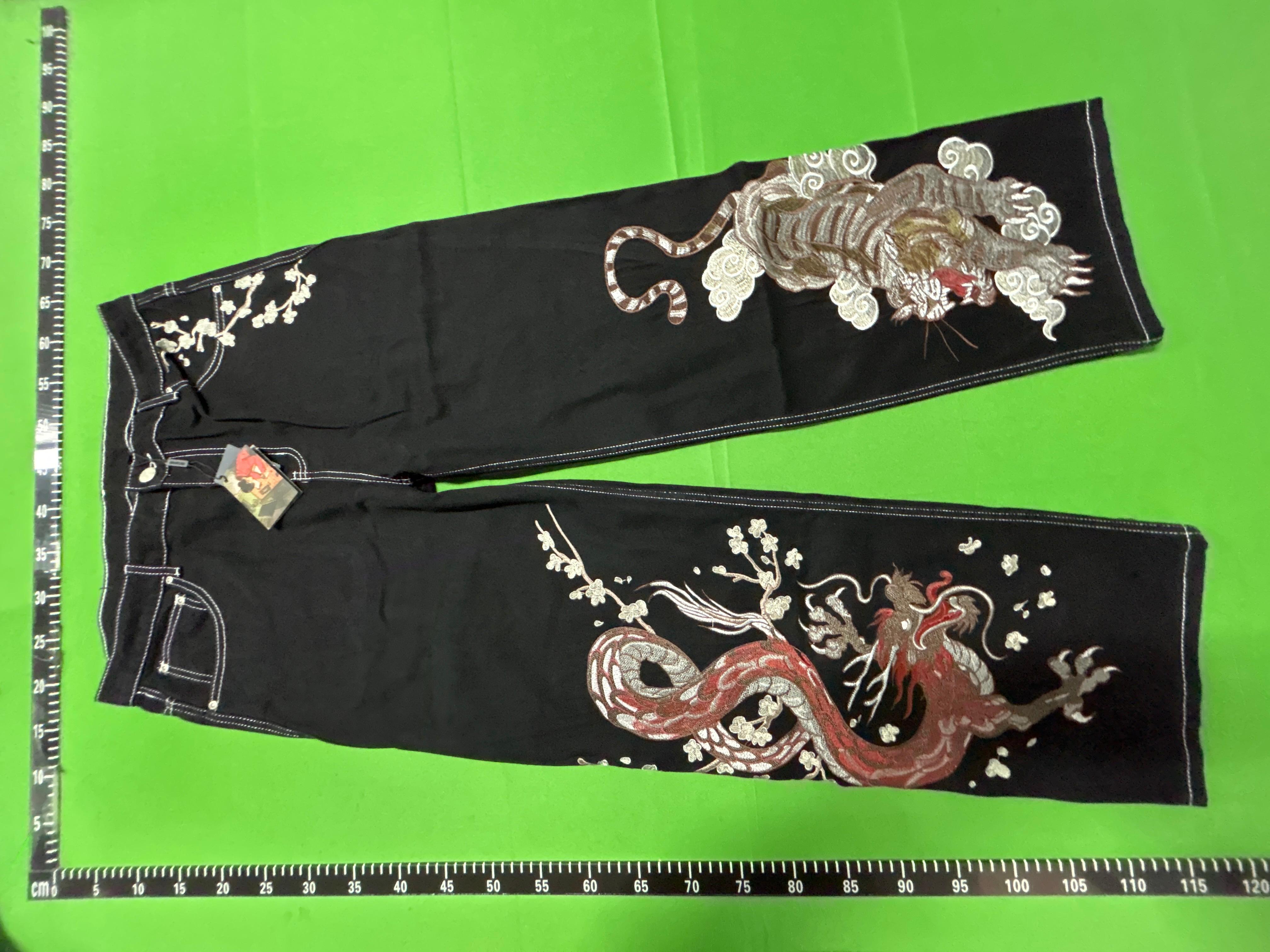 Foto QC 6 de derschutze Hoodie Cowboy Embroidery Cream