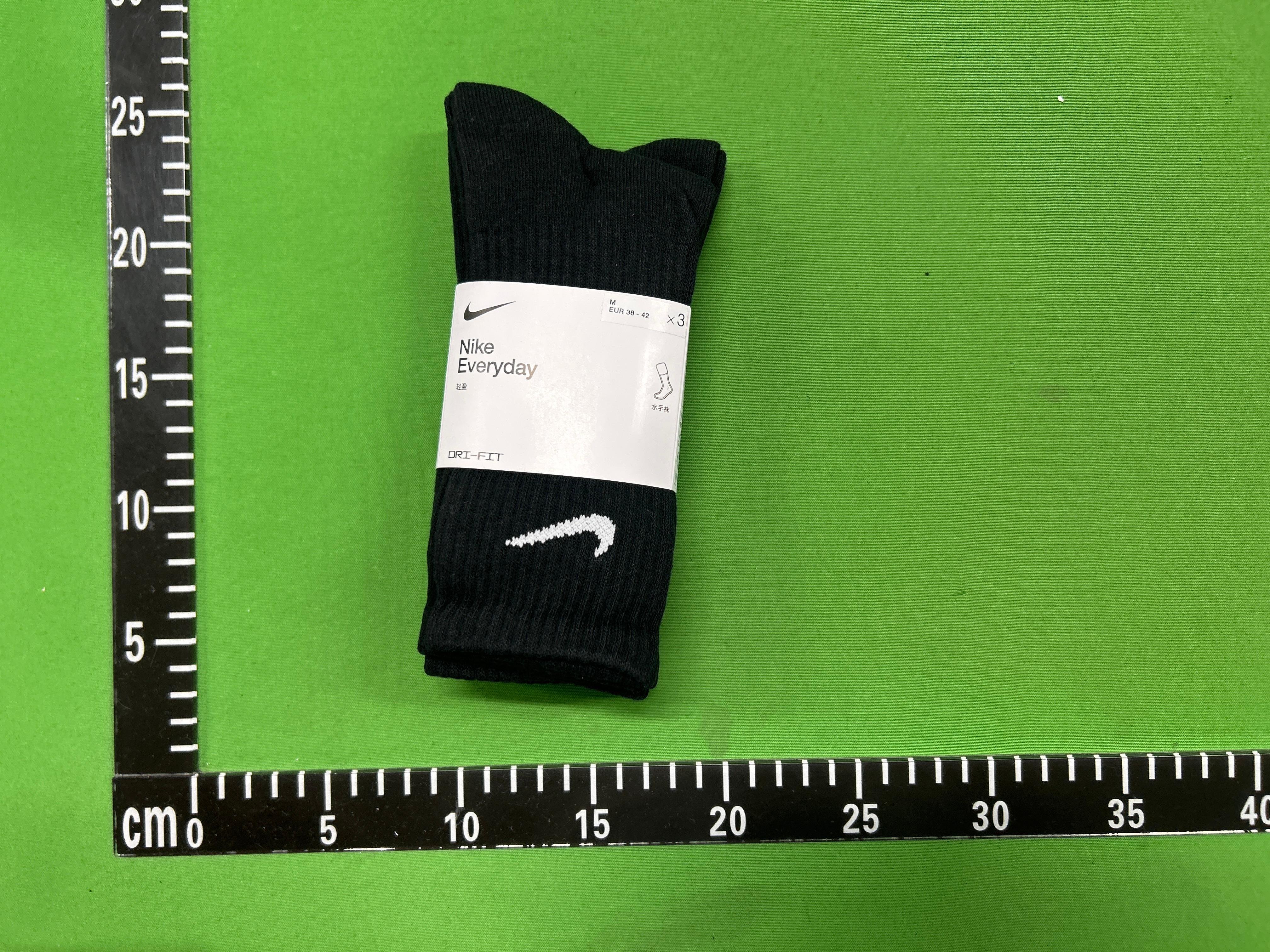Foto QC 3 de Nike Everyday Plus Crew Socks Cushioned White