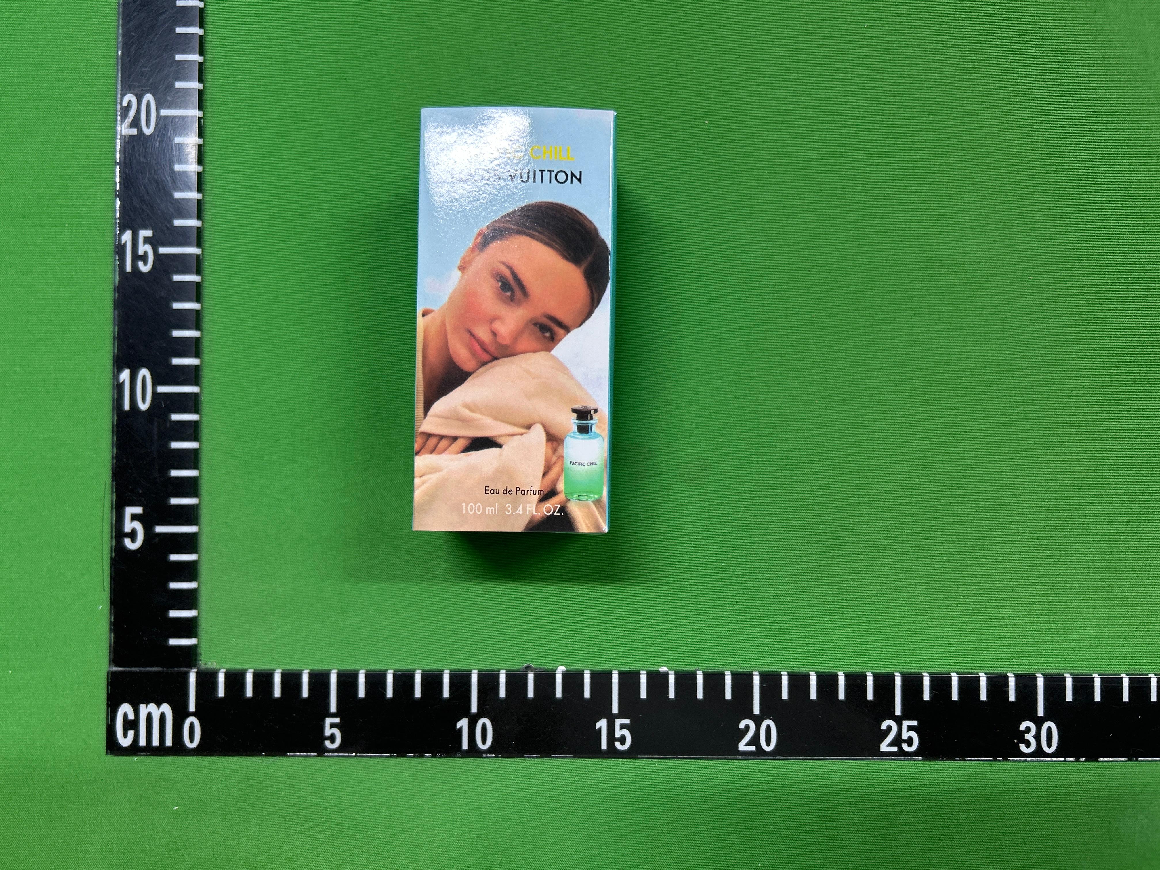 Foto QC 2 de Louis Vuitton Pacific Chill Eau de Parfum 100ml