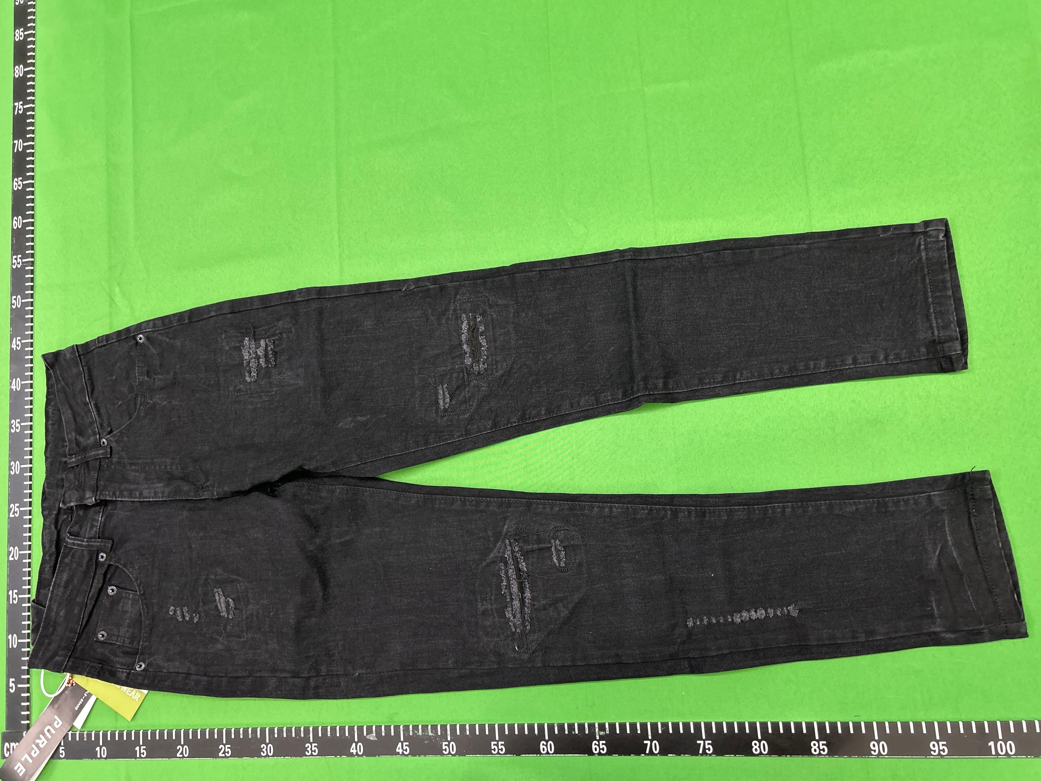 Foto QC 7 de Amiri Jeans Heavy Wash Distressed Embroidered Blue