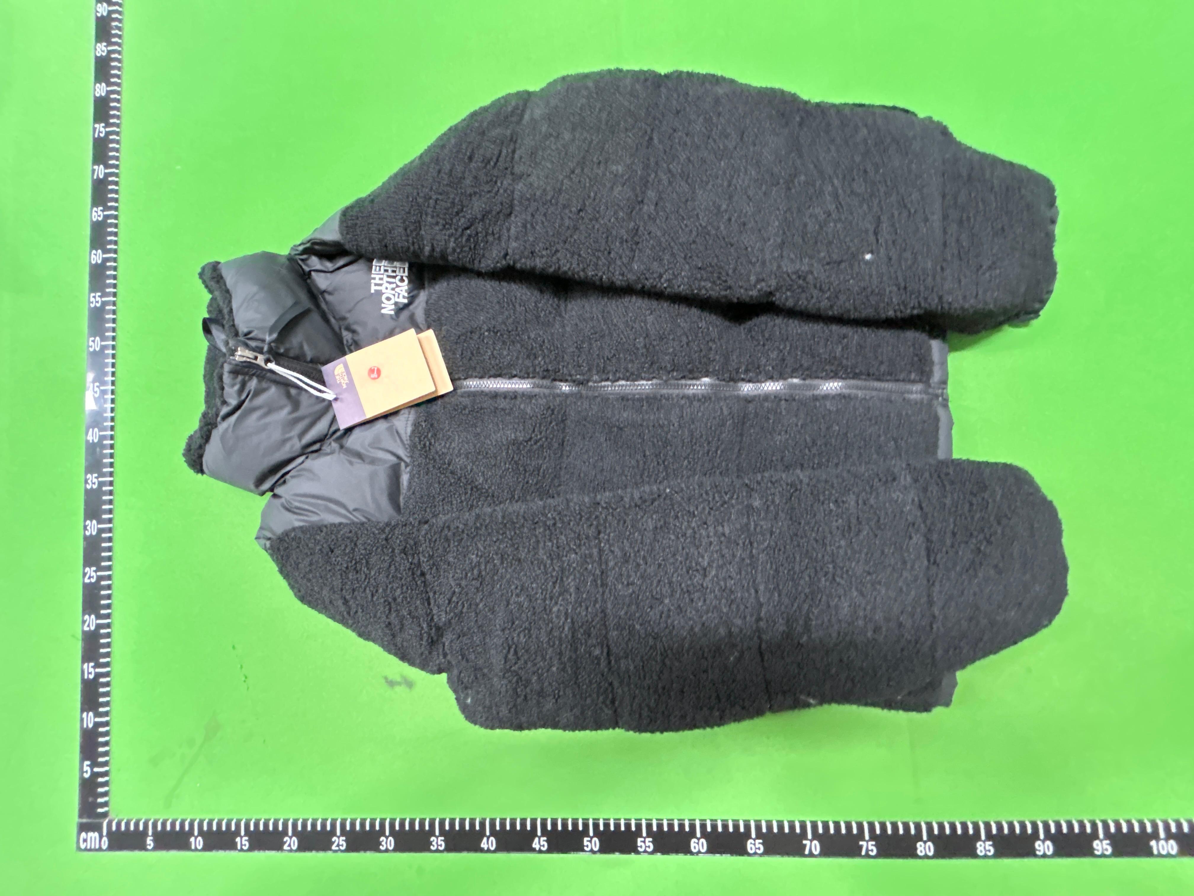 Foto QC 3 de The North Face Fleece Puffer Jacket Beige