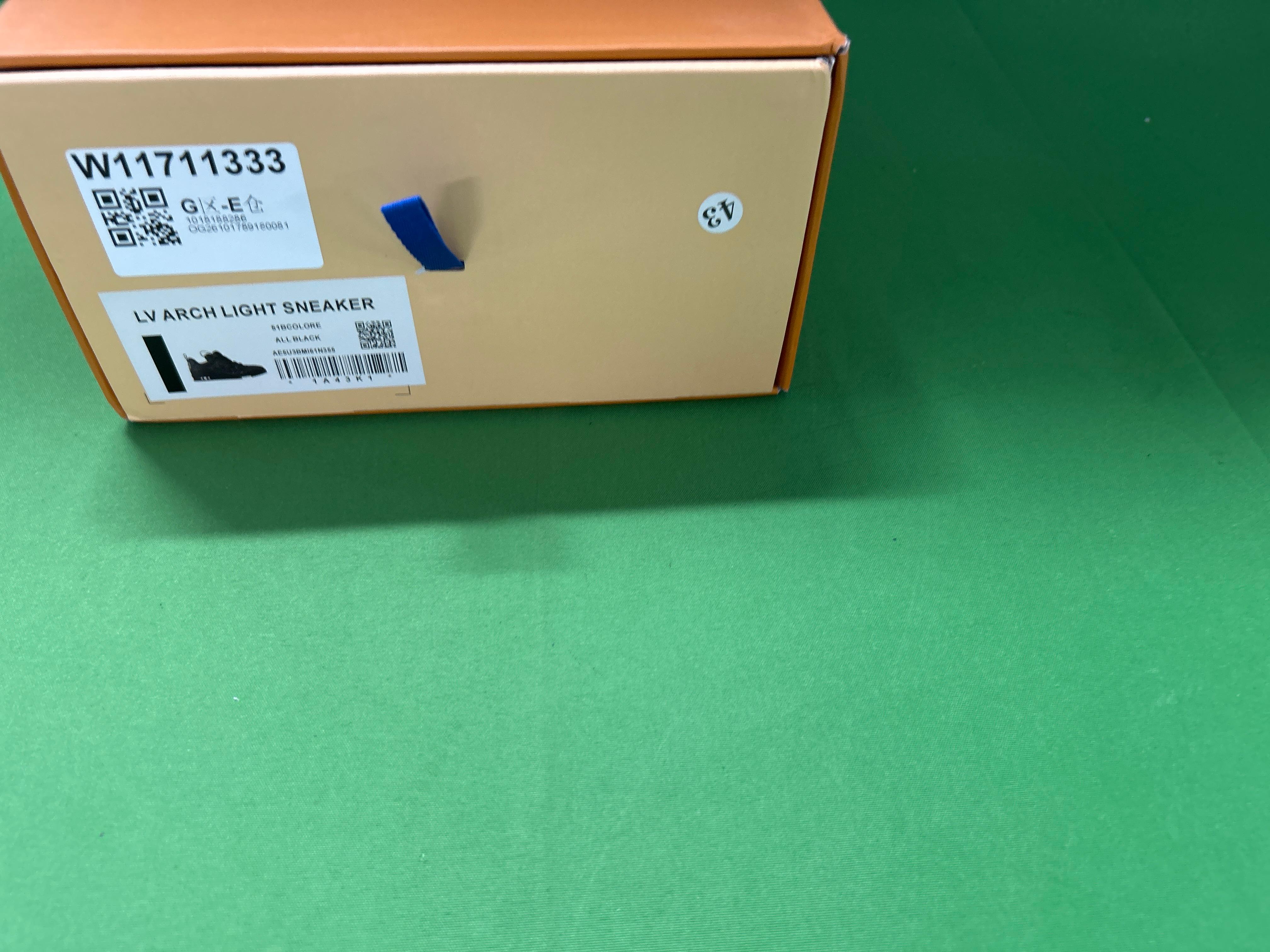 Foto QC 1 de Louis Vuitton Skate Sneaker Black Grey 1A43K1