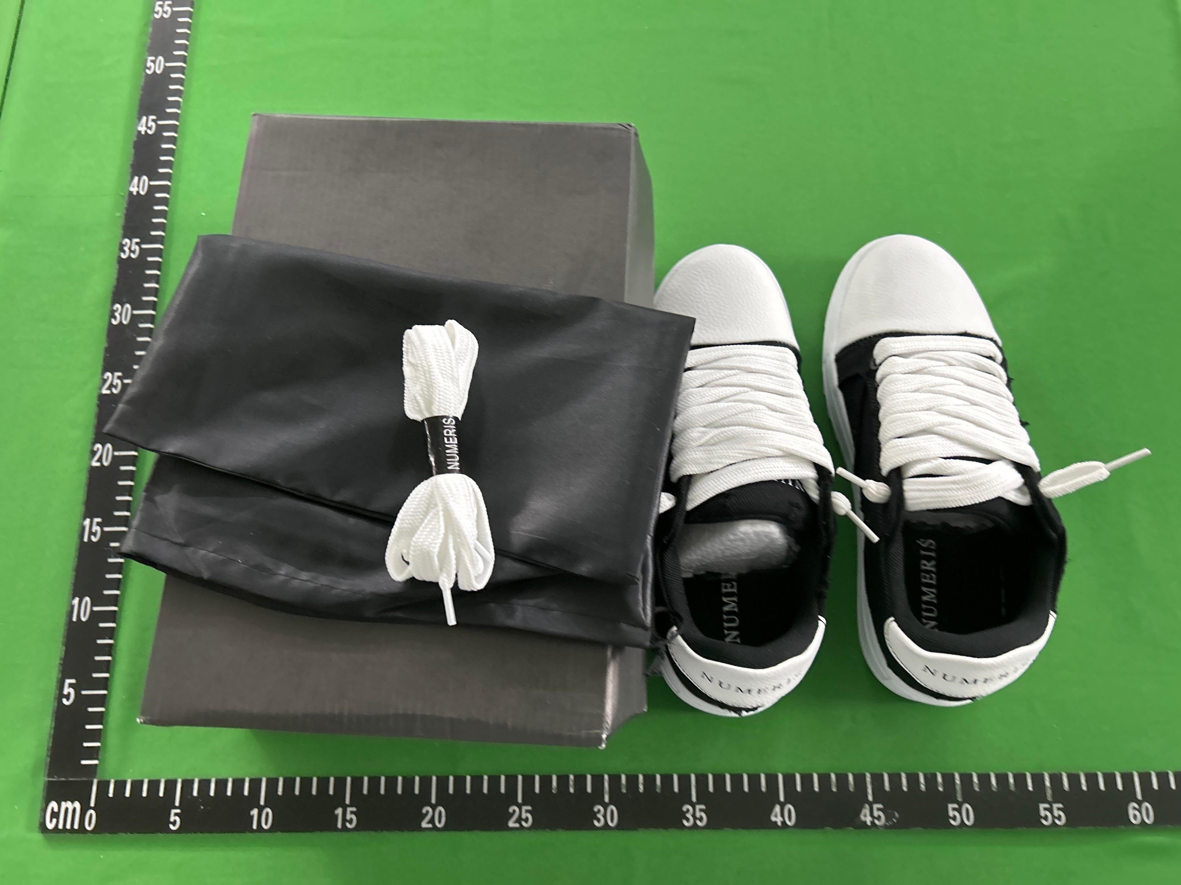 Foto QC 2 de NUMERIS BD Low White Y825