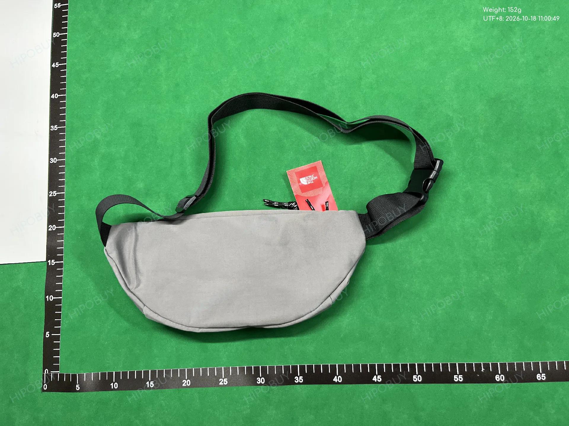 Foto QC 4 de Rechten Face Waist Bag Black