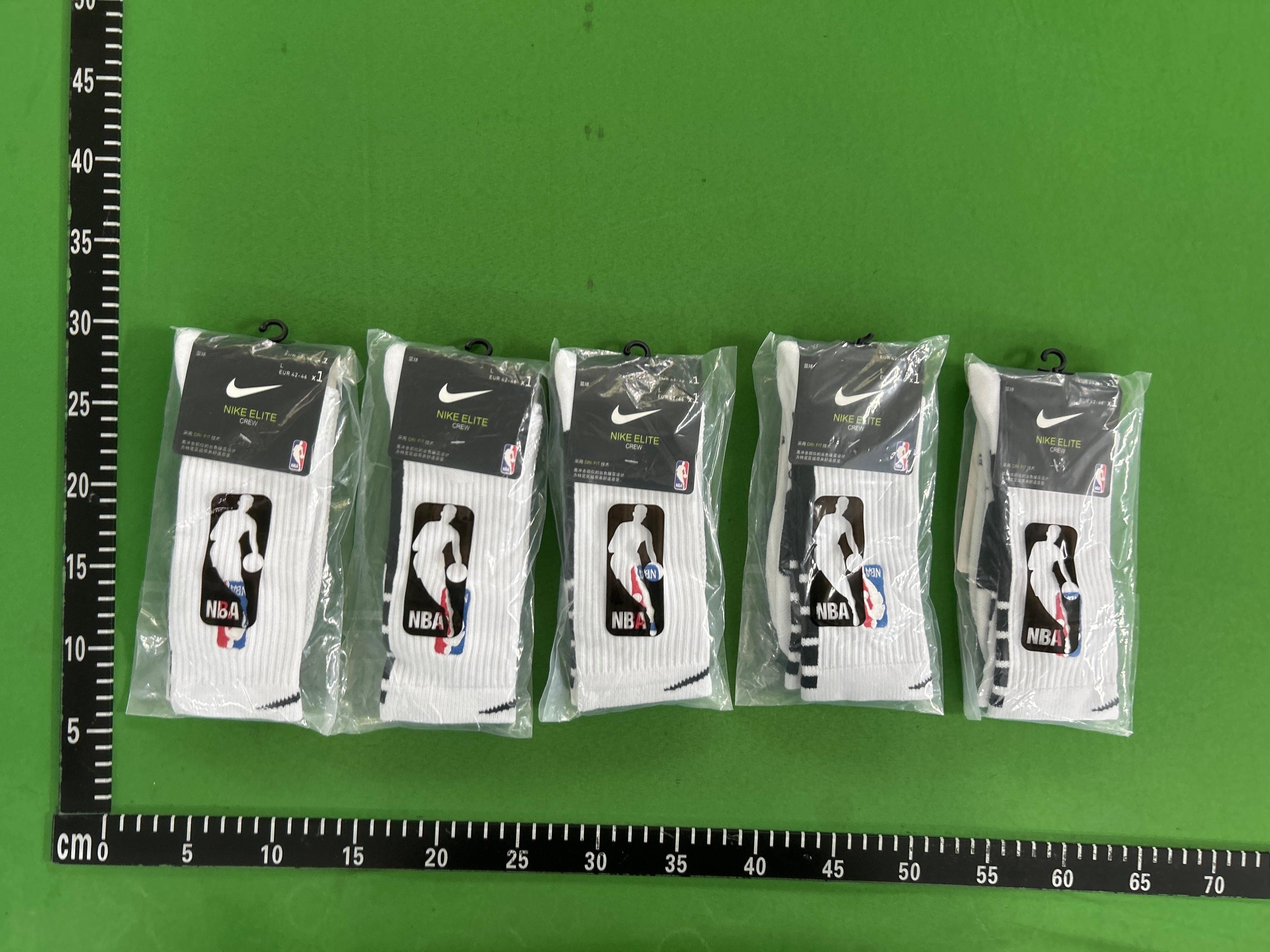 Foto QC 5 de Nike NBA Miami Heat Elite Crew Socks City Edition White Pink Blue