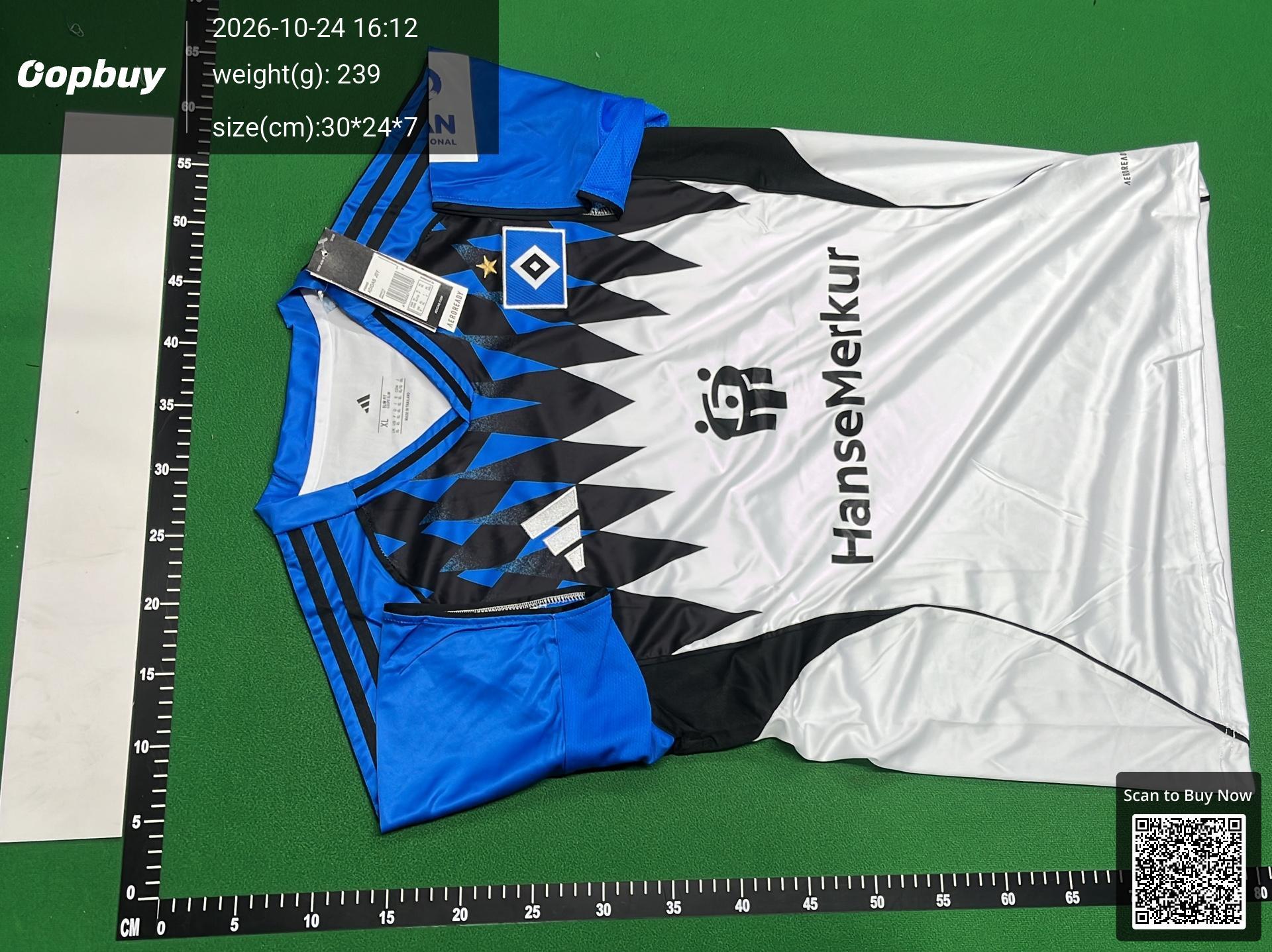 Foto QC 2 de IlloJuan x Hummel x Malaga CF 2025/26 Legado Special Edition Jersey Black Gold