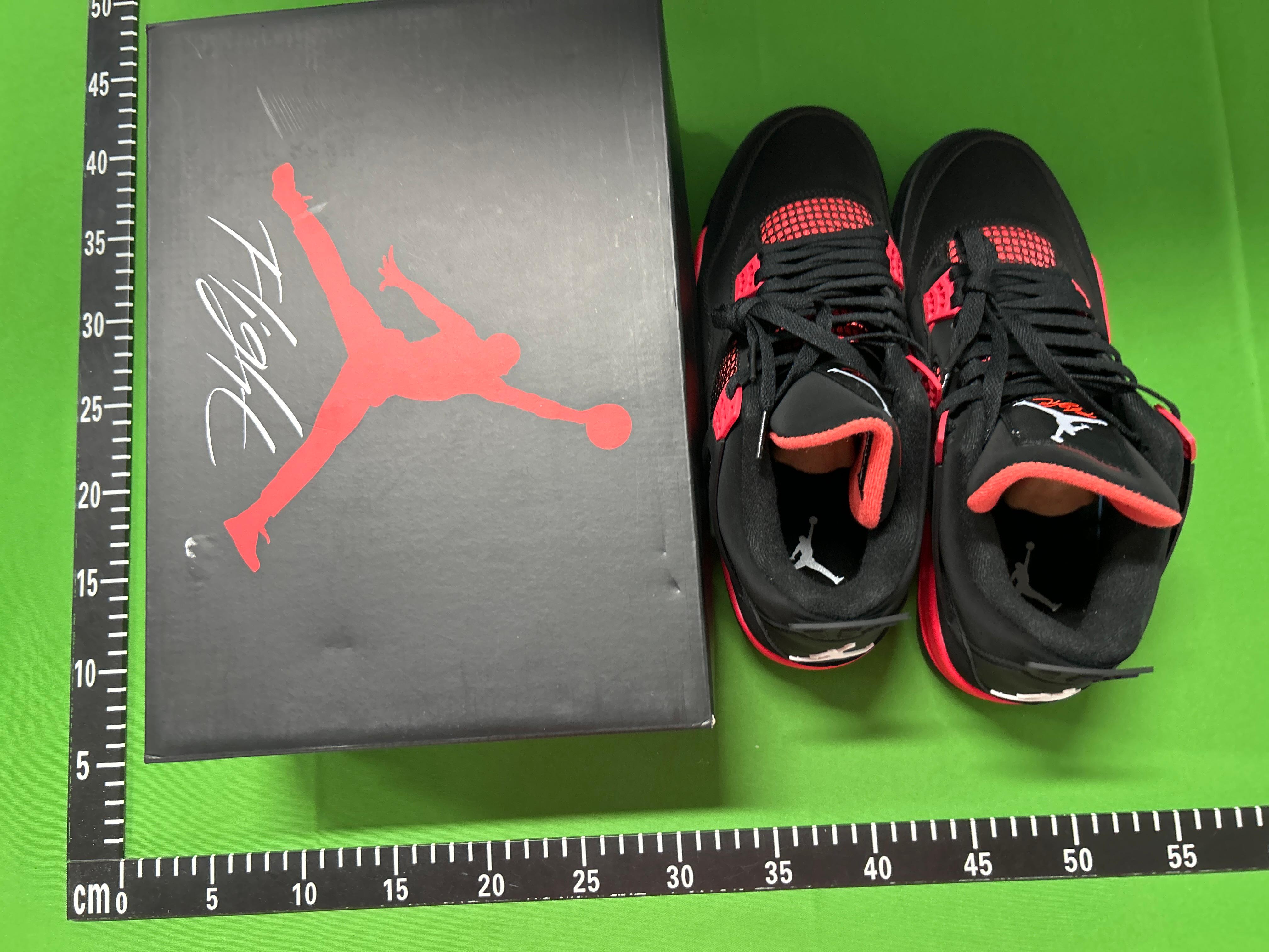 Foto QC 8 de Jordan 4 Retro University Blue CT8527-400