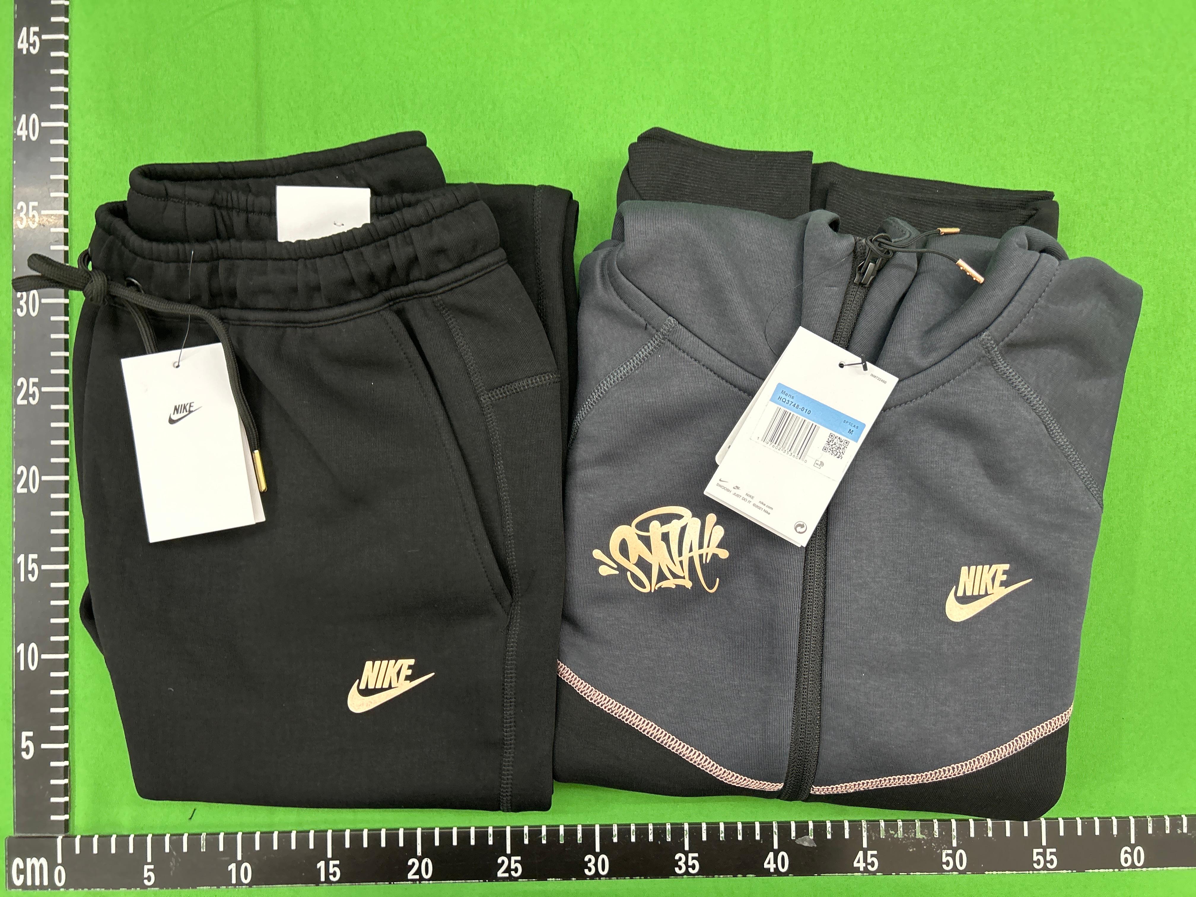 Foto QC 1 de Syna 748 749 Jacket Tech Fleece Grey Black