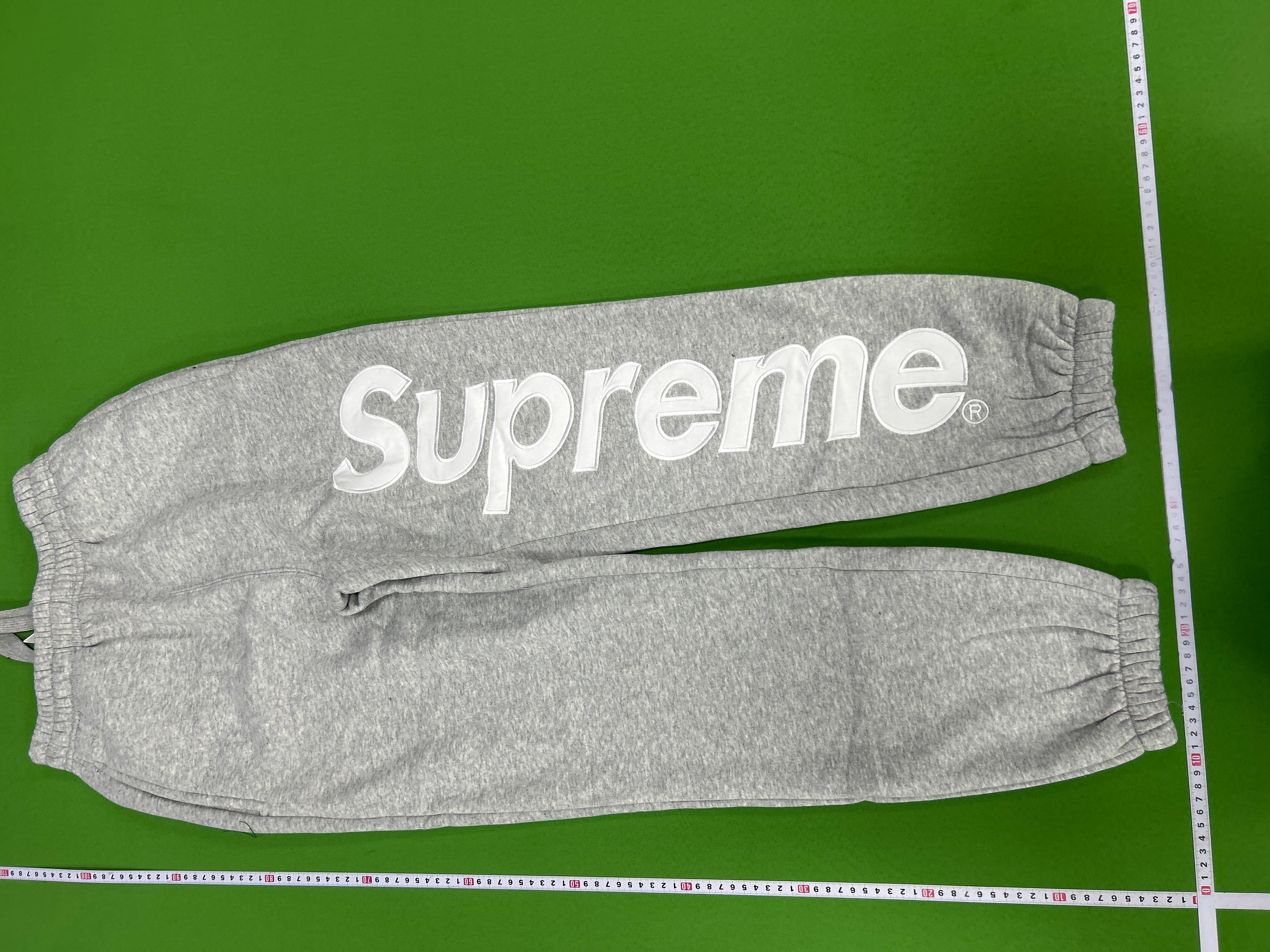 Foto QC 3 de Supreme Satin Applique Hooded Sweatshirt Light Blue