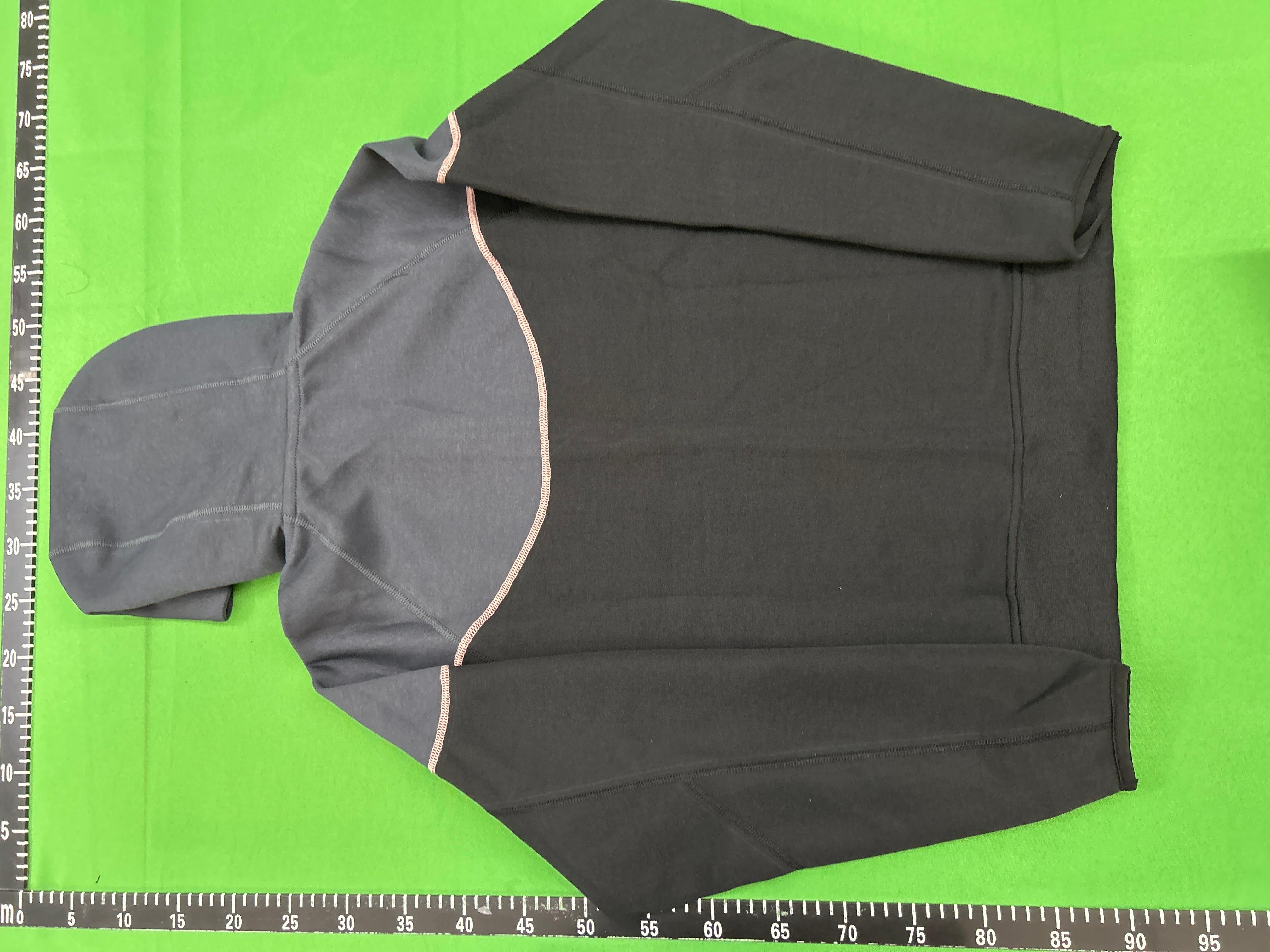 Foto QC 4 de Syna 748 749 Jacket Tech Fleece Grey Black