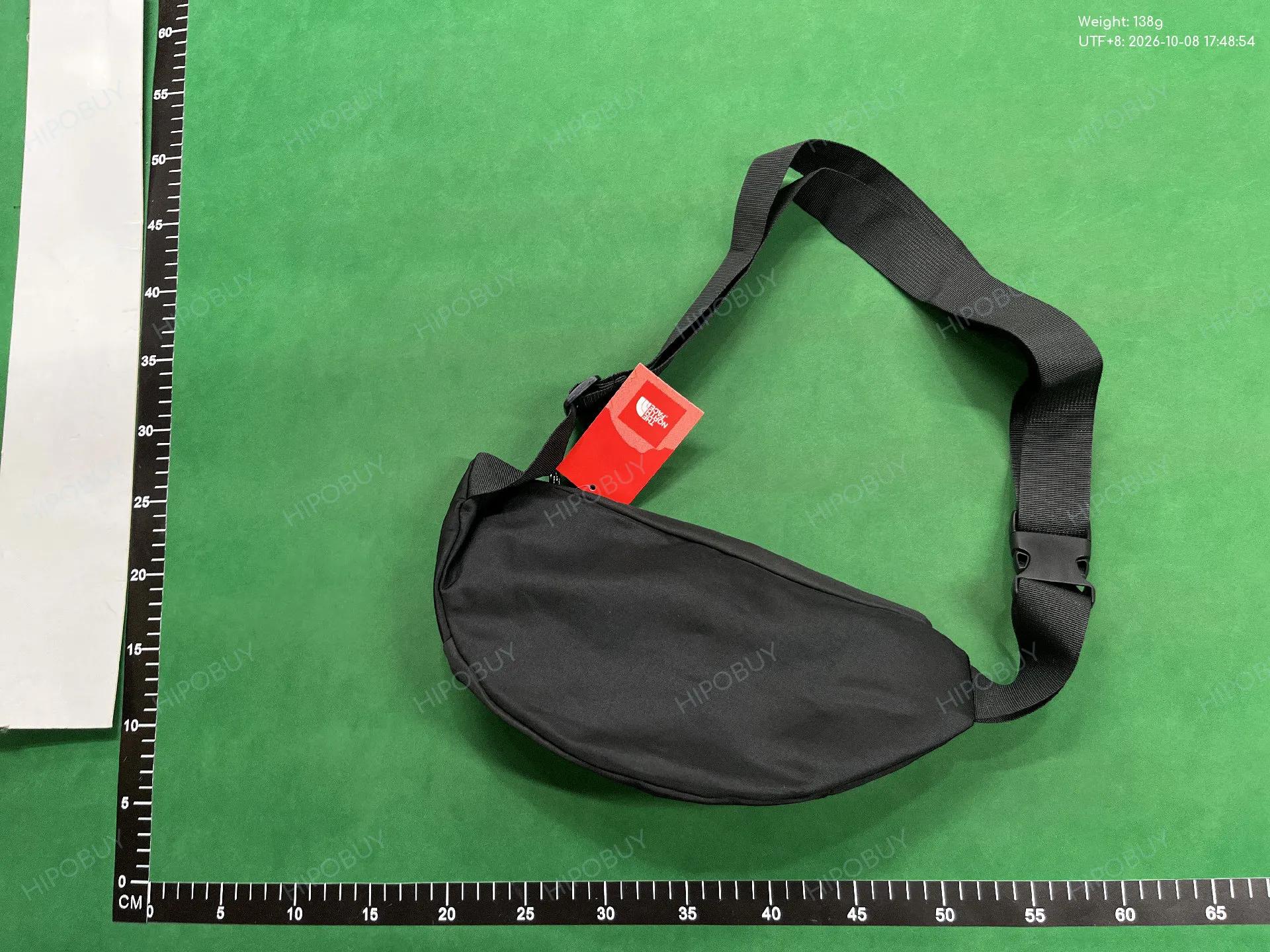 Foto QC 7 de Rechten Face Waist Bag Black