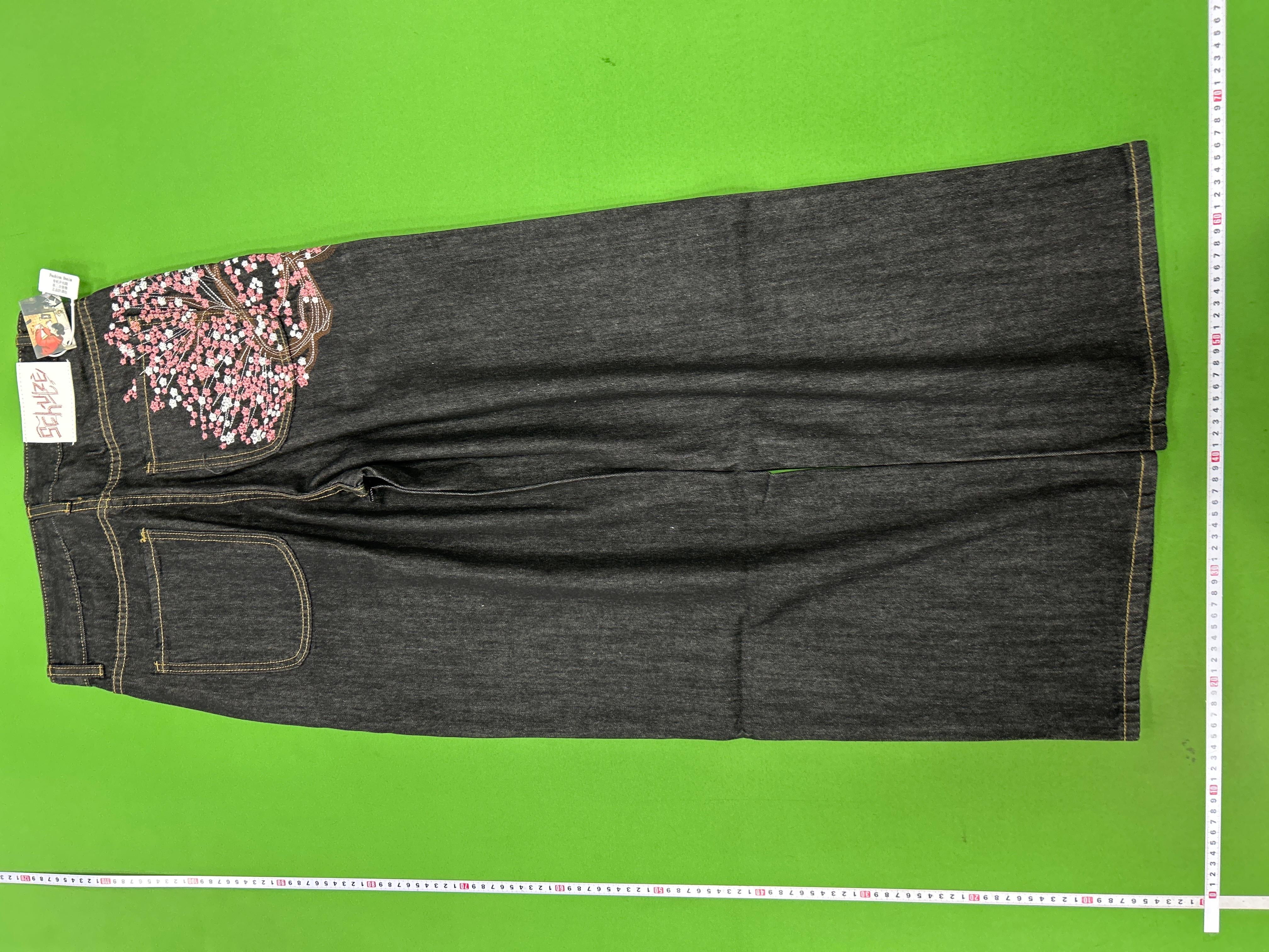 Foto QC 8 de Derschutze Jeans Straight Spider Embroidery Black
