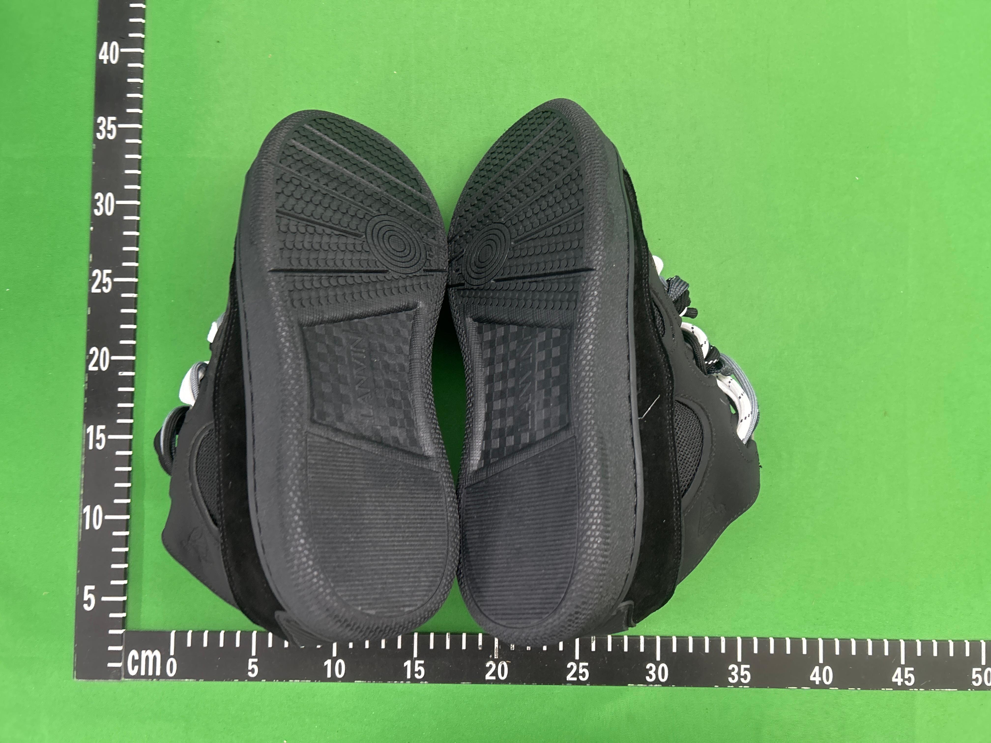 Foto QC 8 de Lanvin Curb Low Black White
