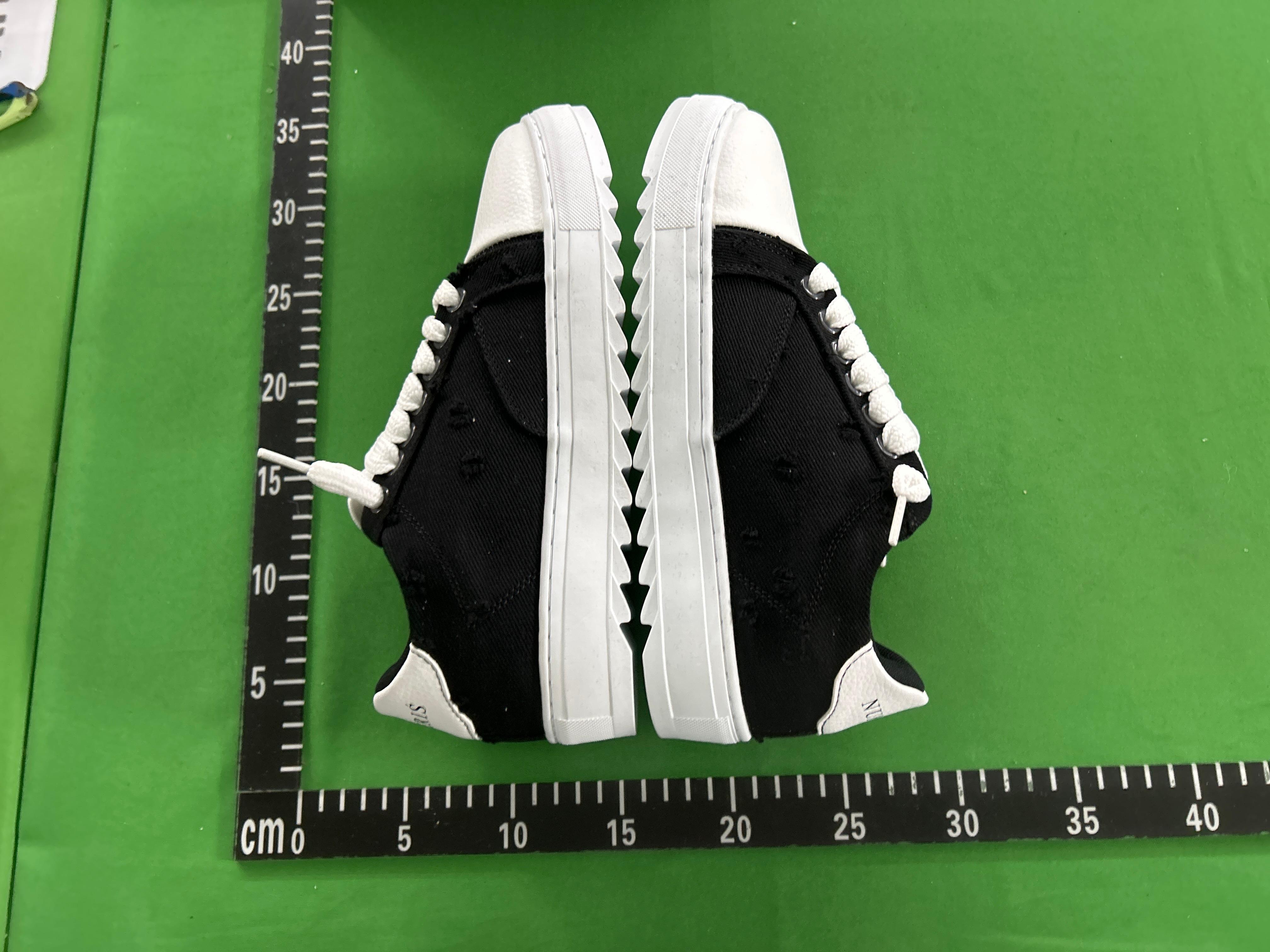 Foto QC 5 de NUMERIS BD Low White Y825