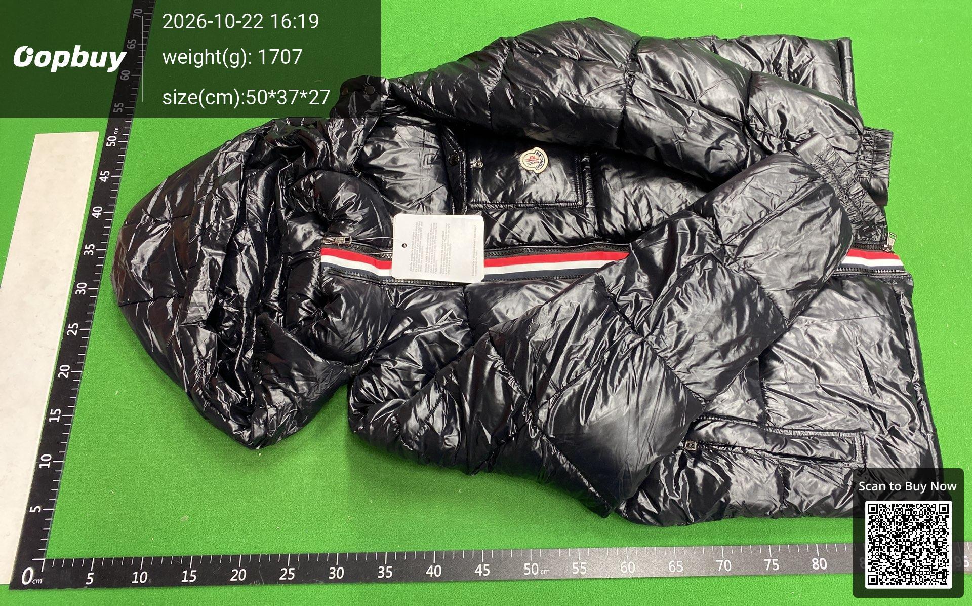 Foto QC 2 de Moncler Maya Puffer Jacket Hooded Down Black