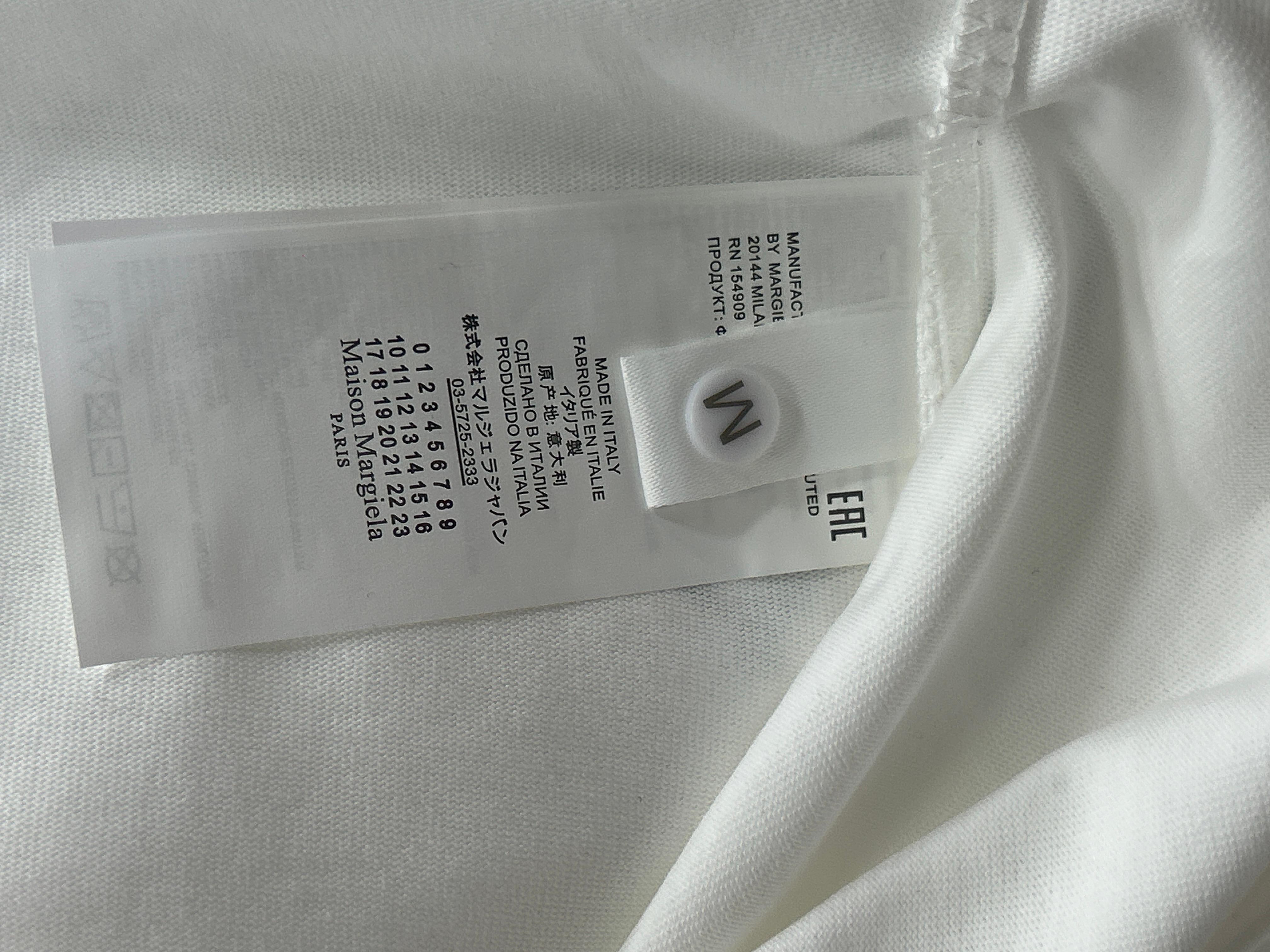 Foto QC 2 de Maison Margiela Numeric Logo Long Sleeve T-shirt White