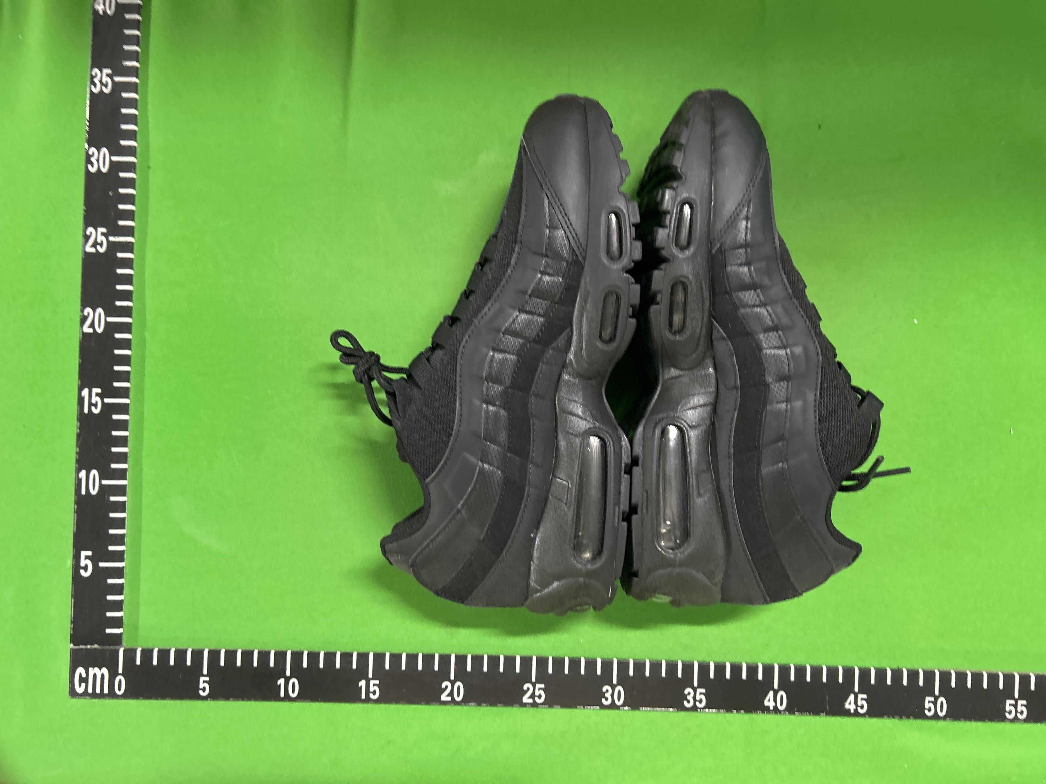 Foto QC 4 de Nike Air Max 95 OG Levi's Black HM4743-001