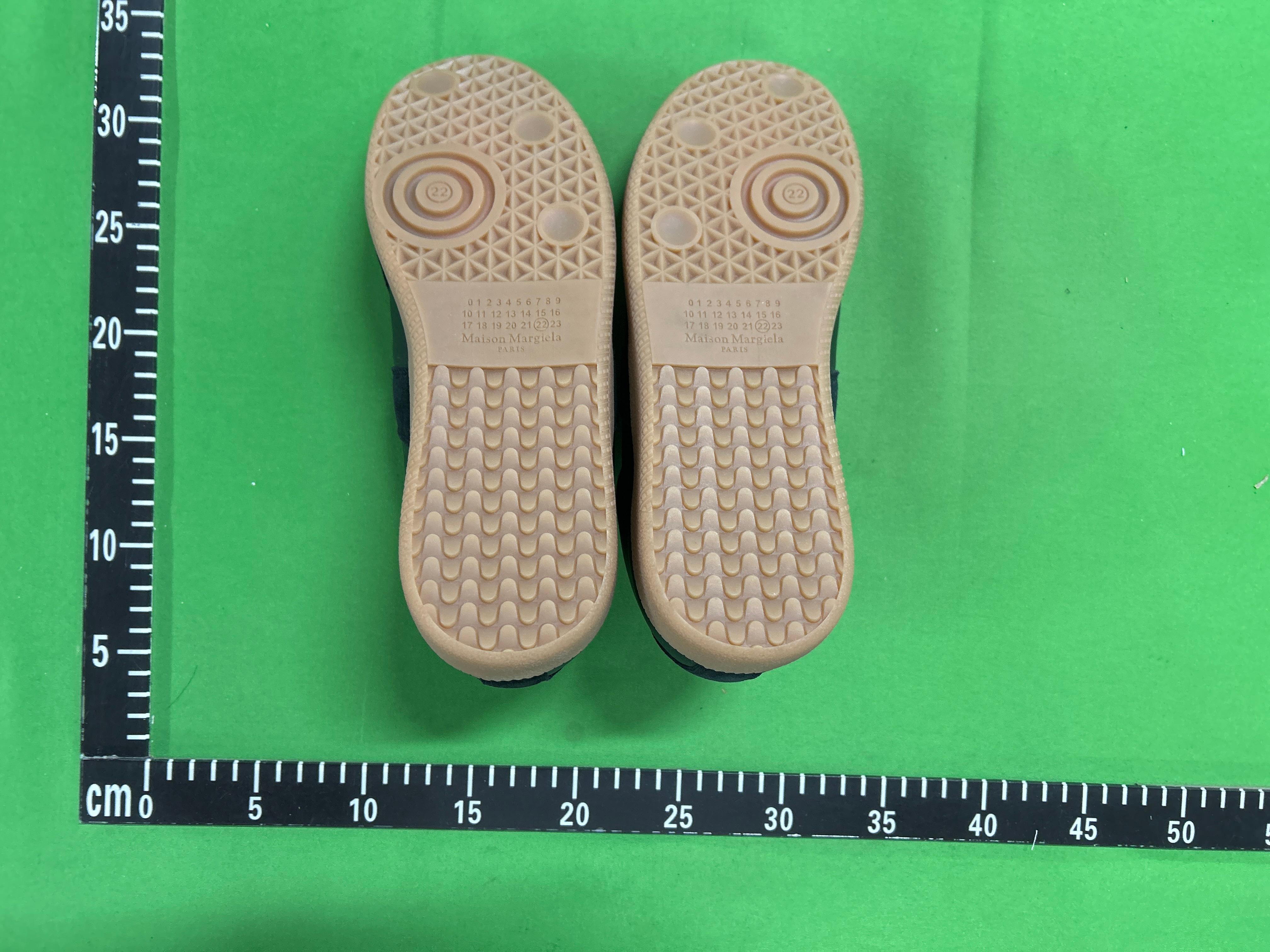 Foto QC 6 de Maison Margiela Replica GATS Leather Suede Low