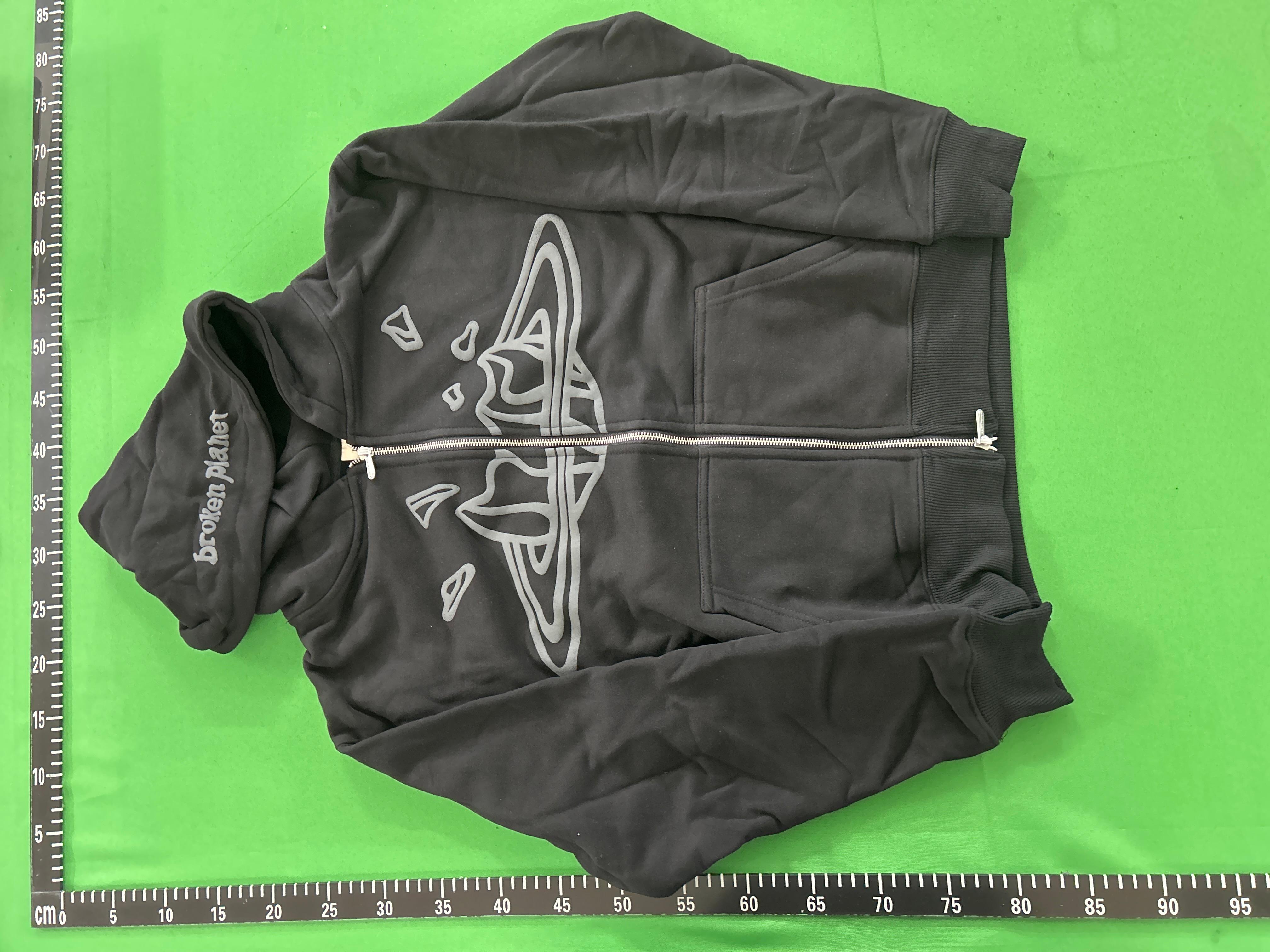 Foto QC 3 de Broken Planet It Starts With Luv Hoodie Brown