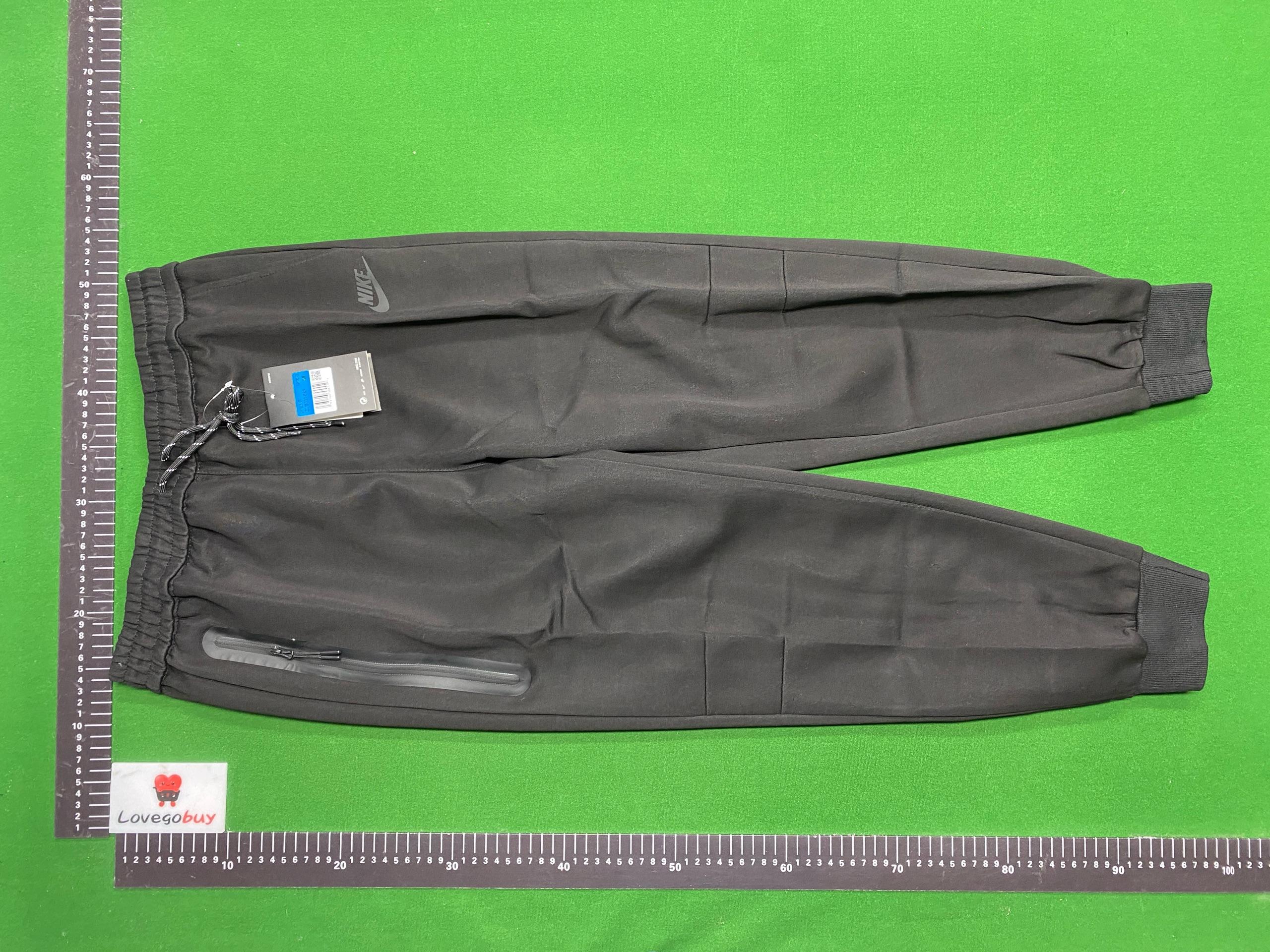 Foto QC 4 de Nike Tech Fleece Windrunner Jacket Gym Red