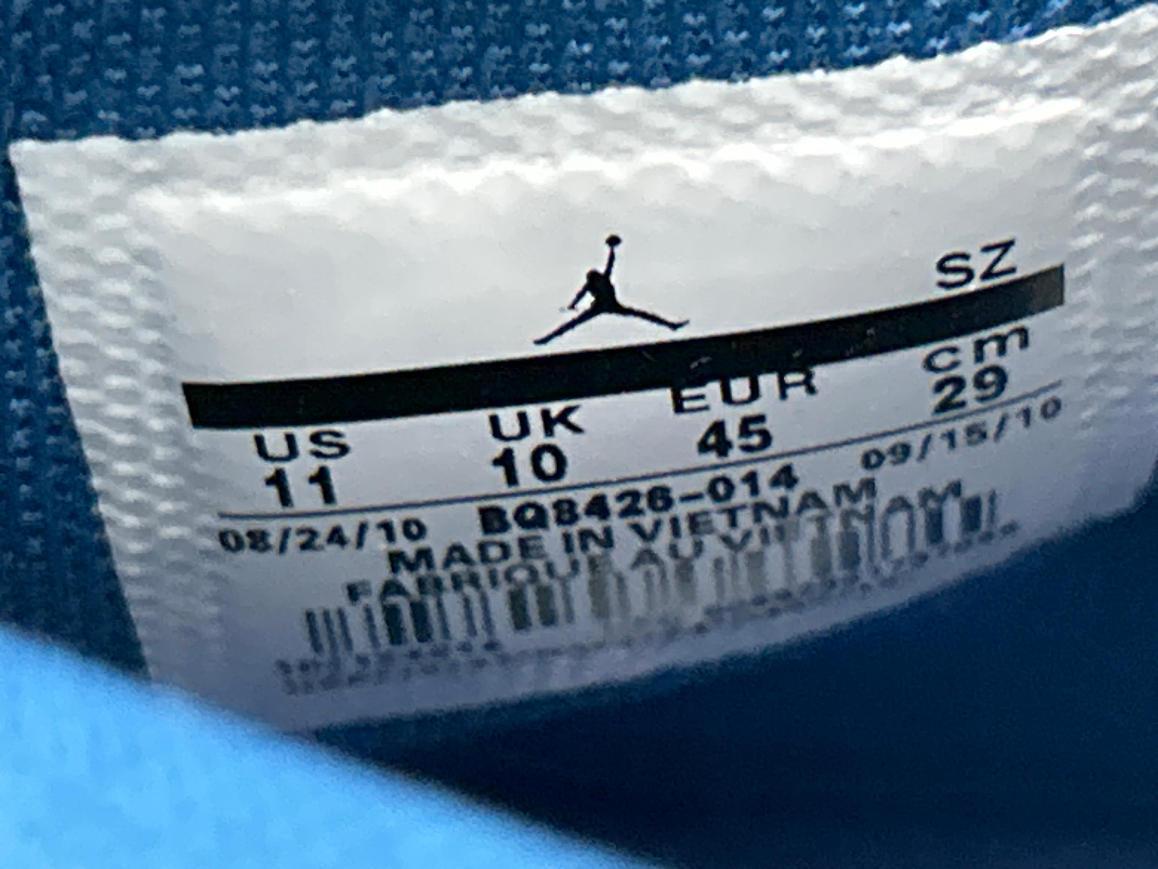 Foto QC 4 de Jordan 1 Mid Light Smoke Grey 554724-092