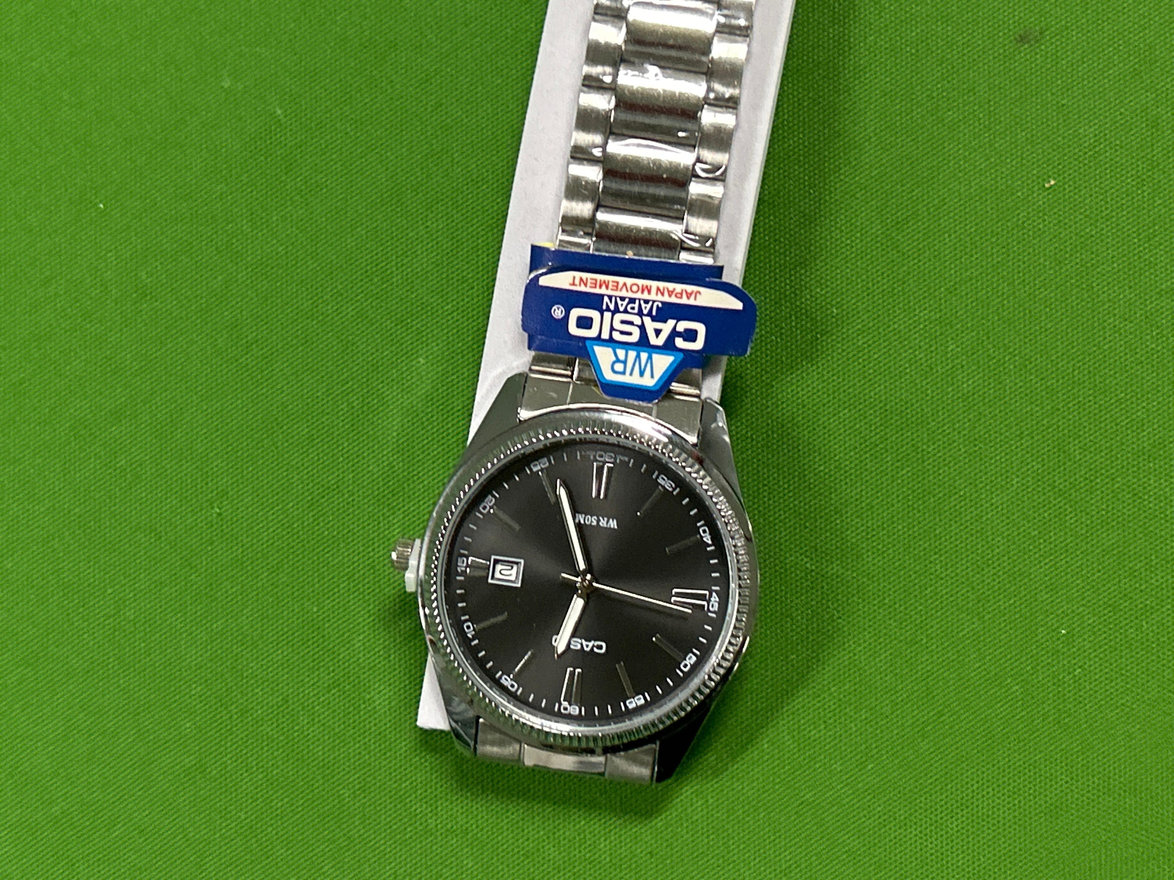 Foto QC 8 de Other Quartz Watch A130