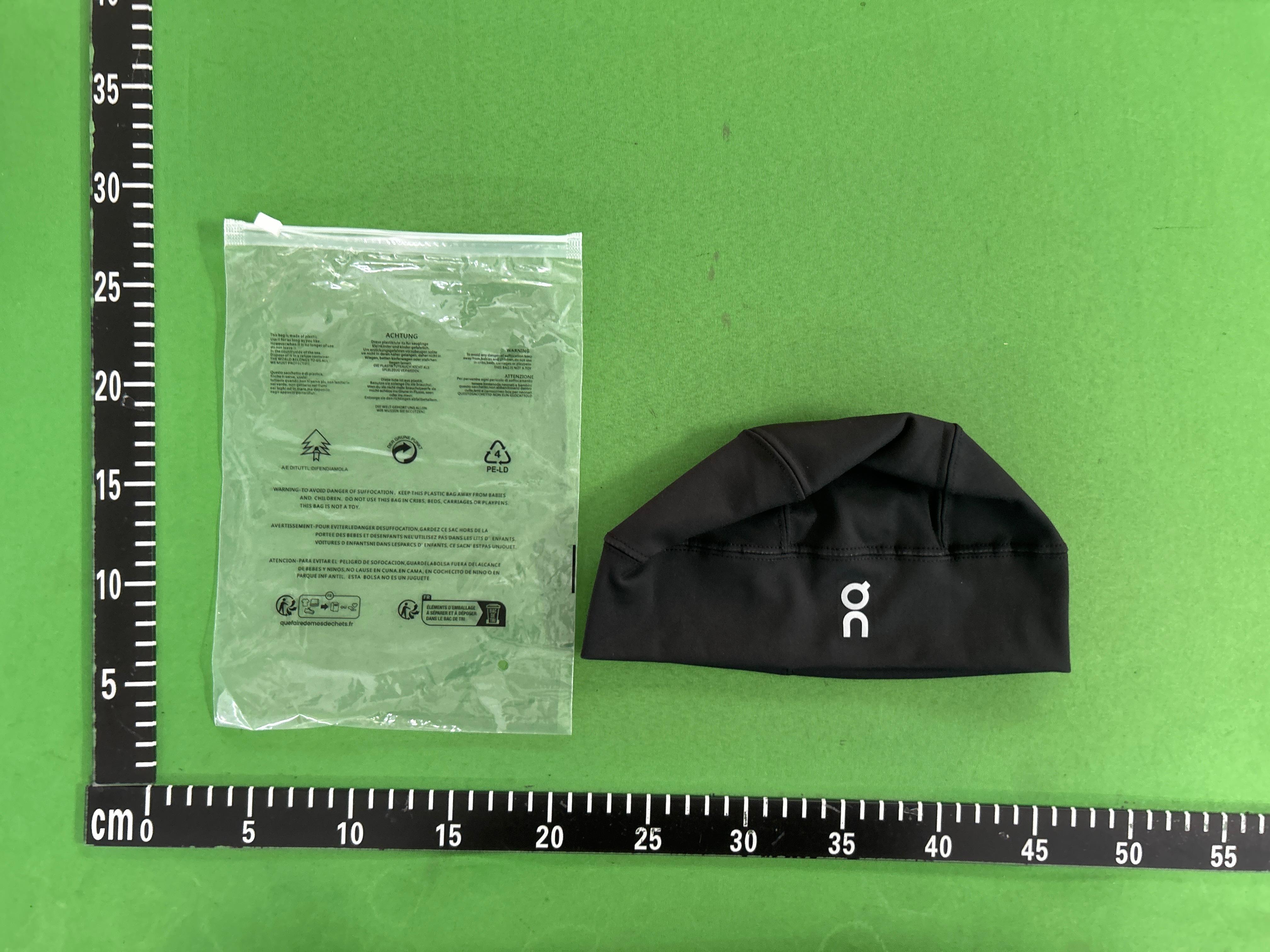 Foto QC 3 de Under Armour Beanie Black