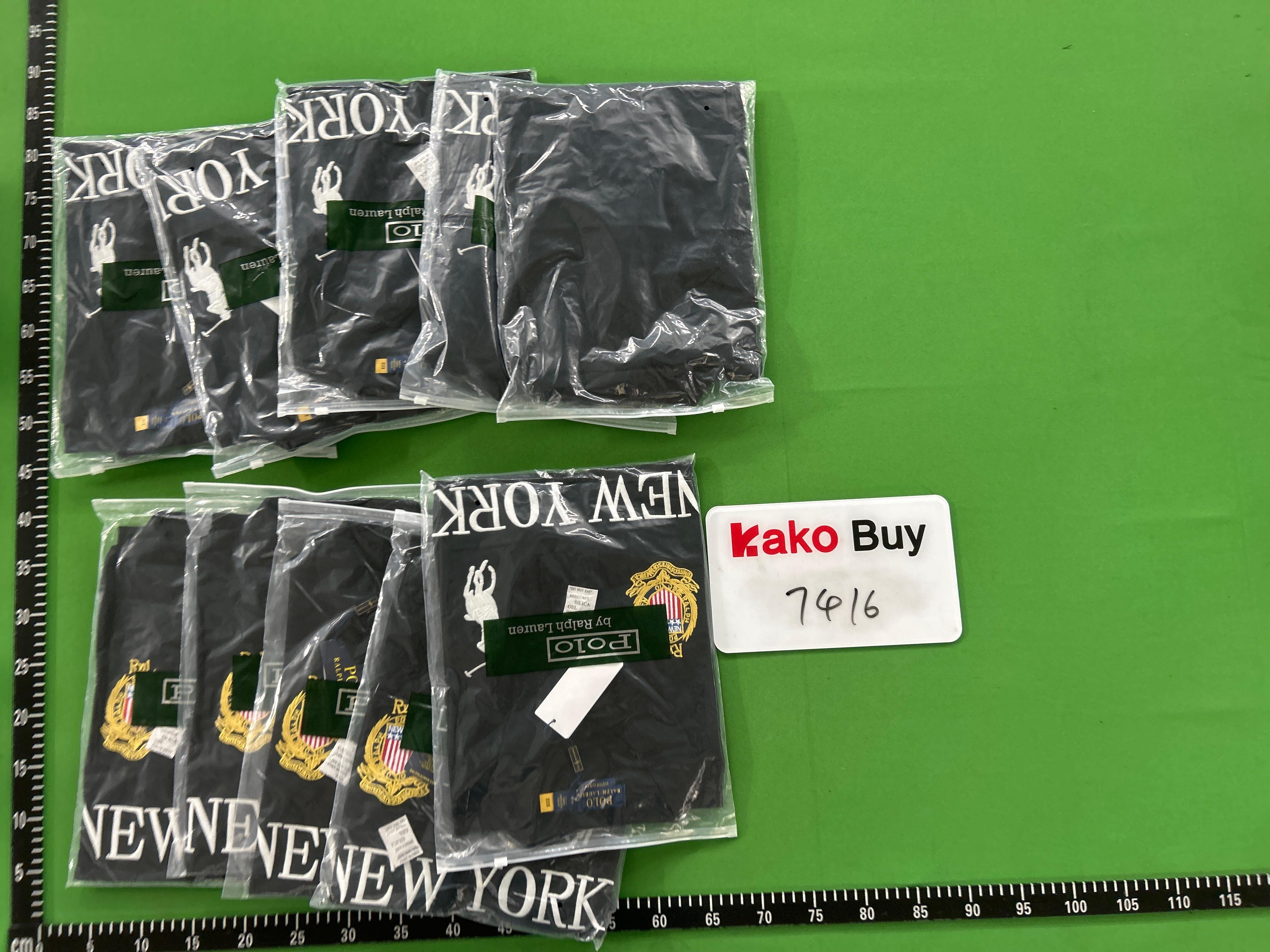 Foto QC 6 de Polo Ralph Lauren City Series Shirt New York Crest Black
