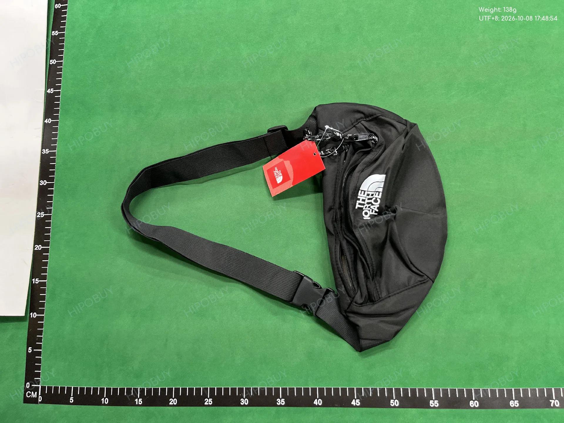 Foto QC 8 de Rechten Face Waist Bag Black