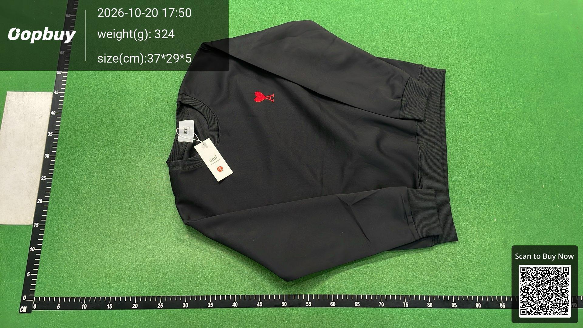 Foto QC 6 de Ami Paris Heart Logo Crewneck Sweater Black