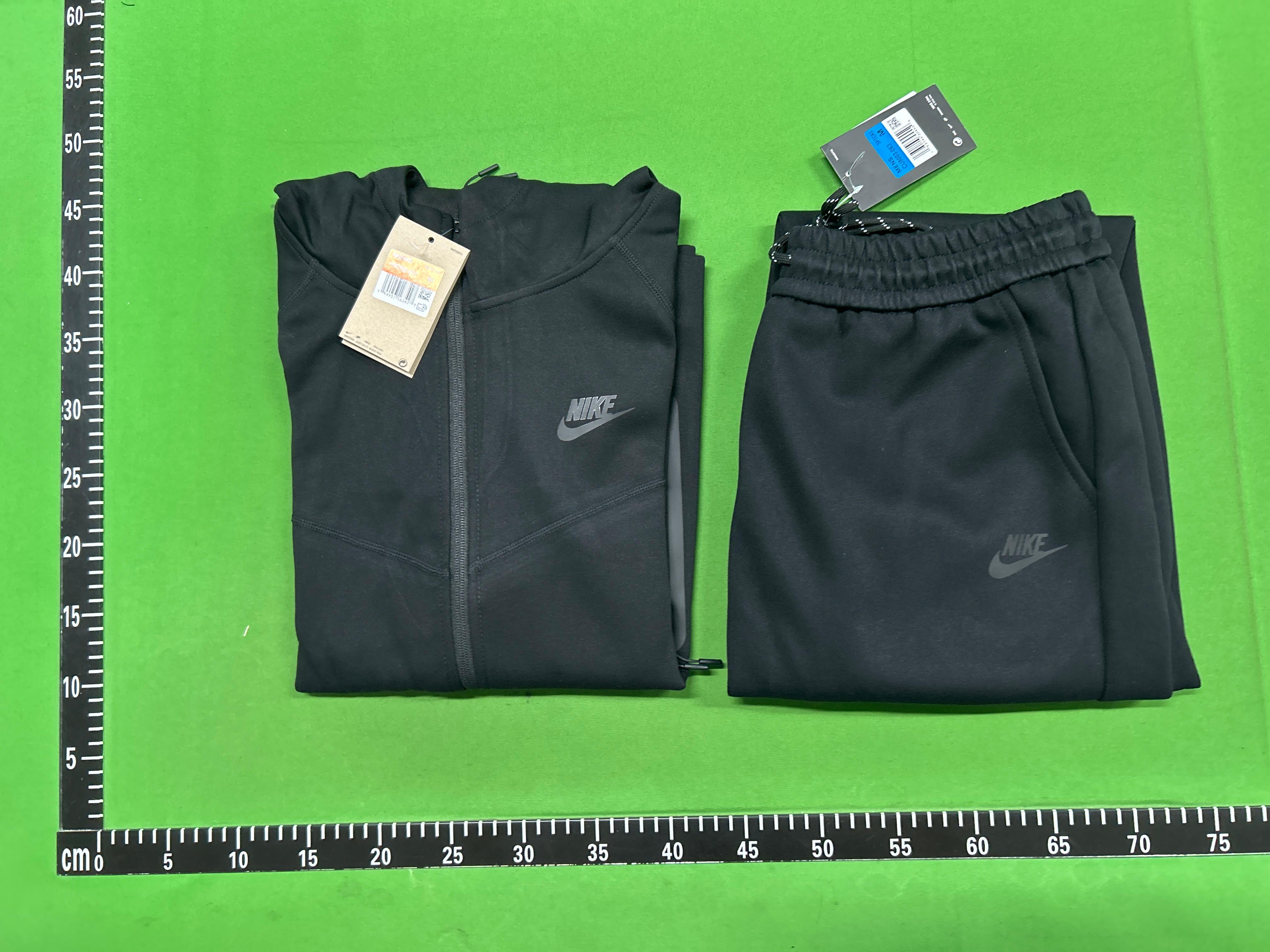 Foto QC 1 de Nike Tech Fleece Set 2-Piece Grey