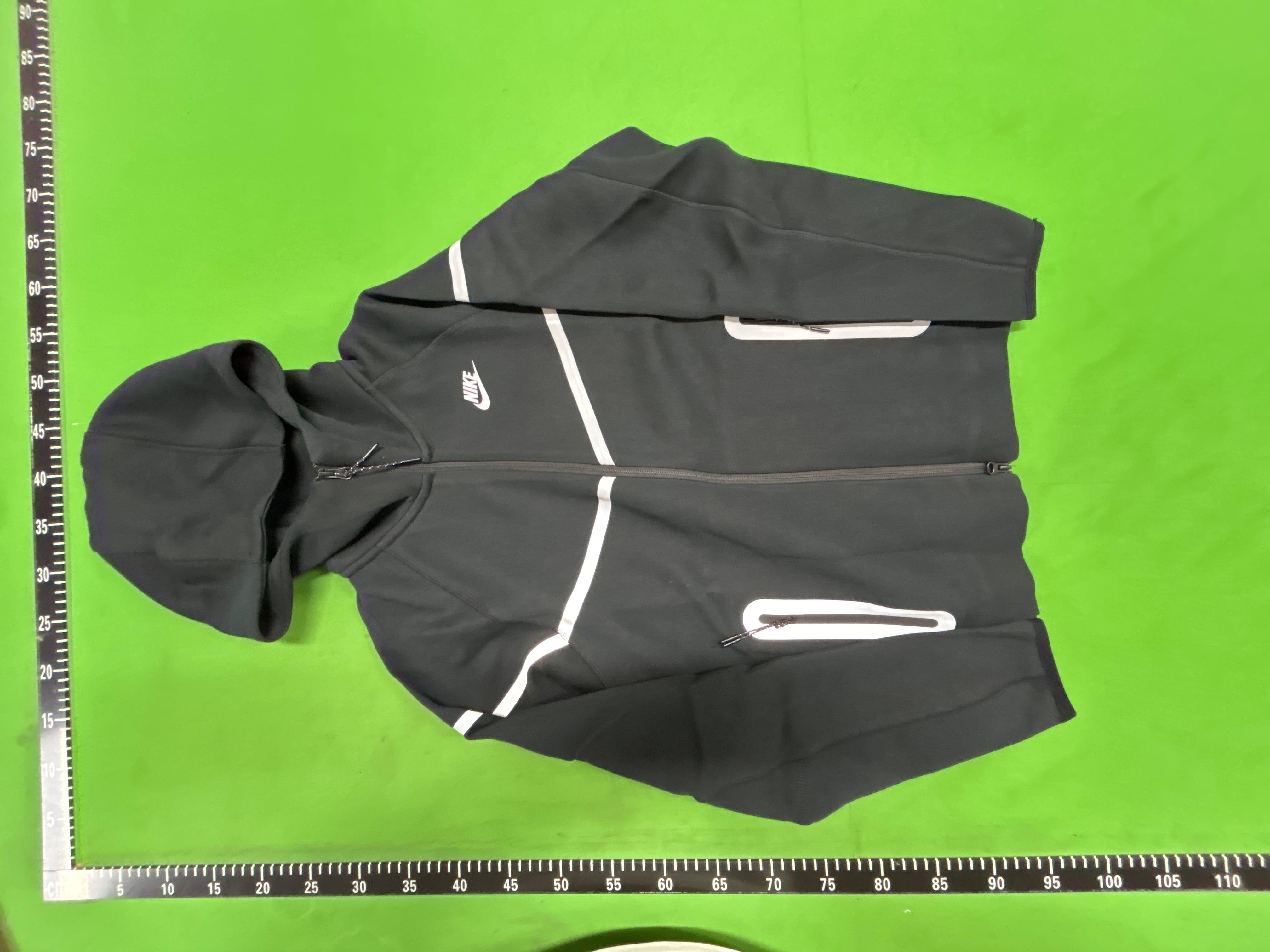 Foto QC 6 de Nike Tech Fleece Windrunner Jacket Reflective Grey