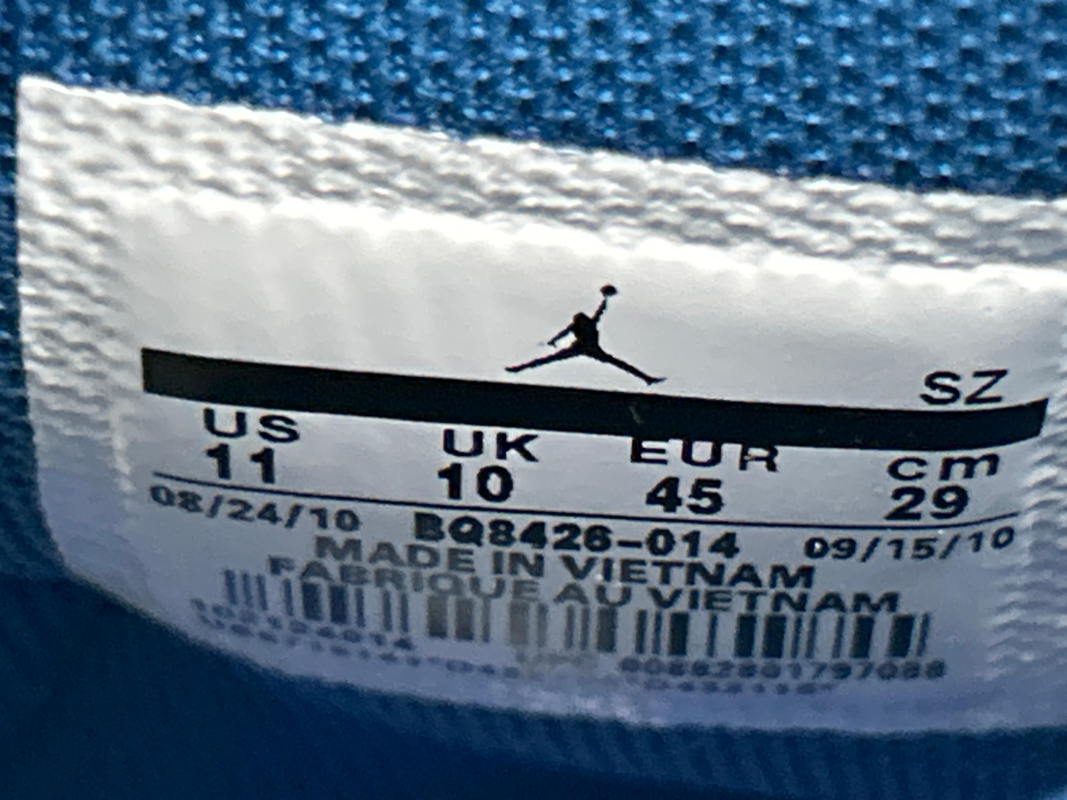 Foto QC 6 de Jordan 1 Mid Light Smoke Grey 554724-092