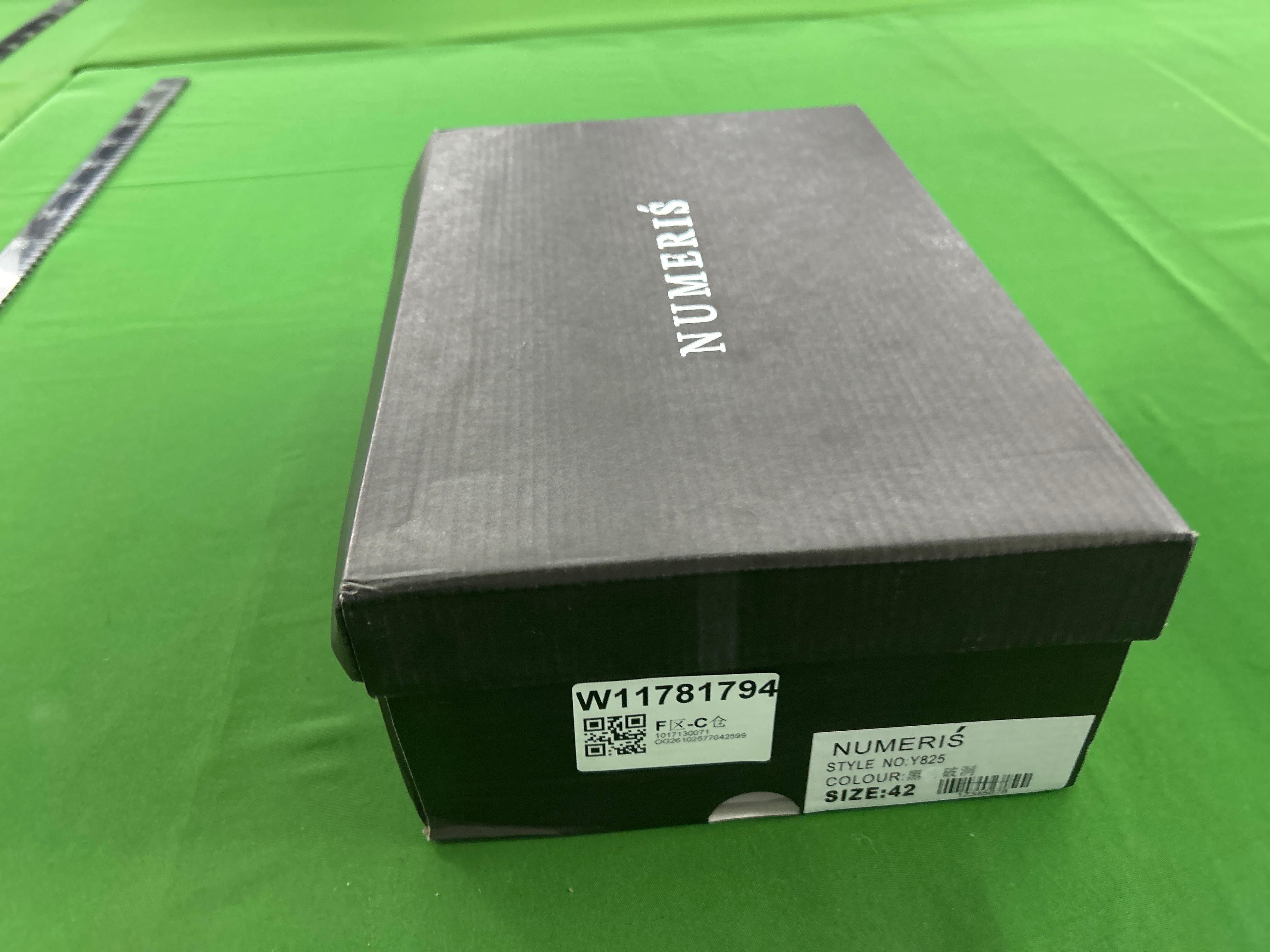 Foto QC 1 de NUMERIS BD Low White Y825