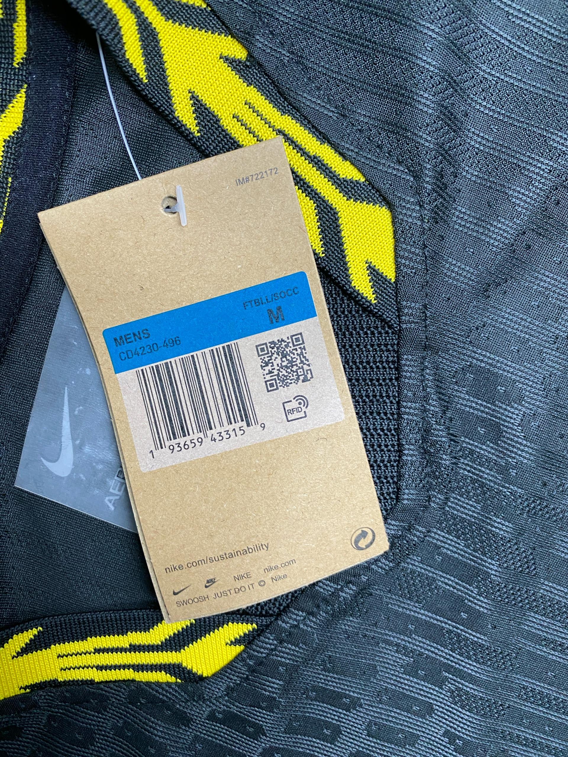 Foto QC 1 de Alé x Bahrain Victorious 2026 Home Jersey Navy Blue