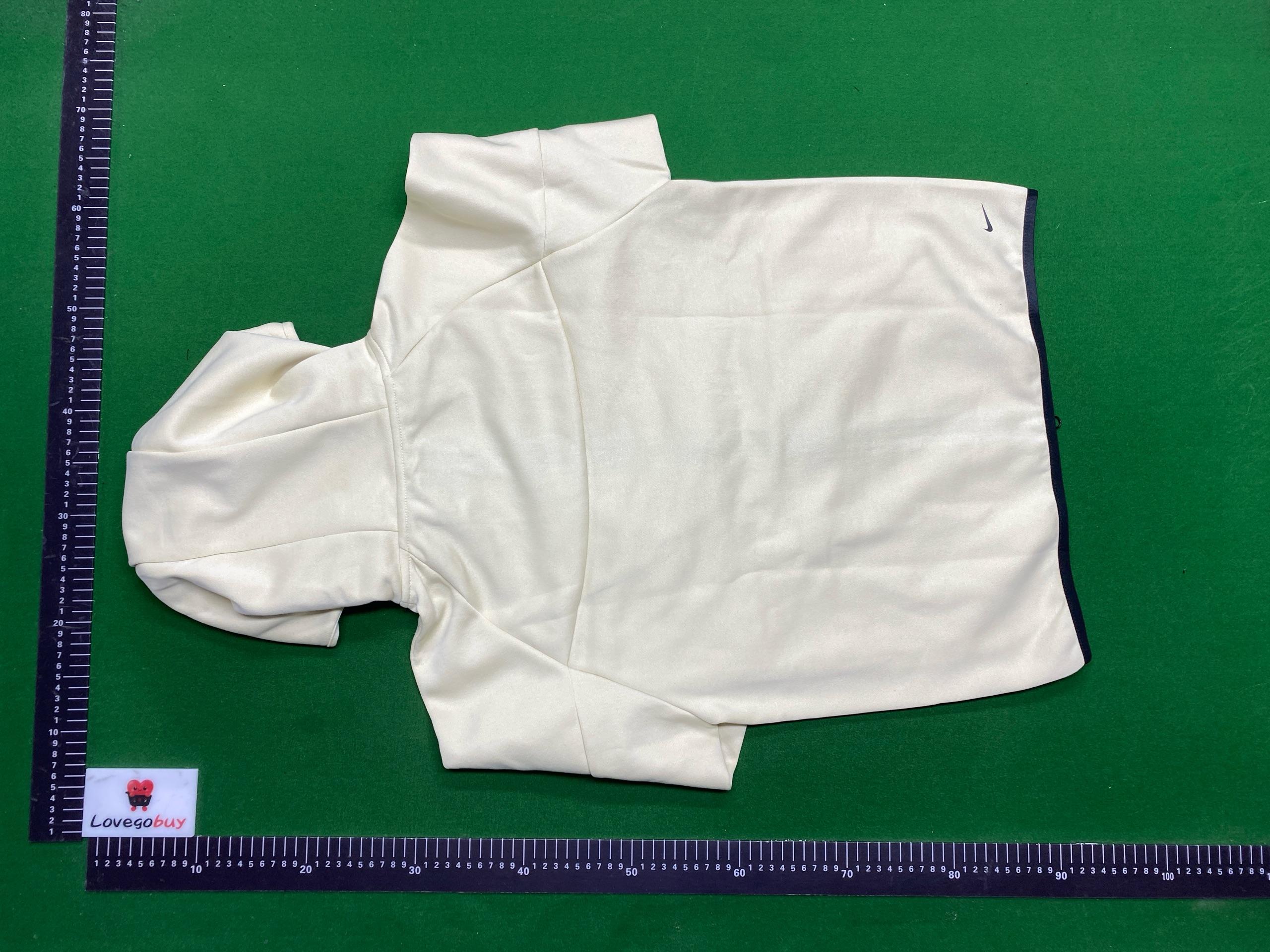 Foto QC 2 de Nike Tech Fleece Windrunner Jacket Gym Red