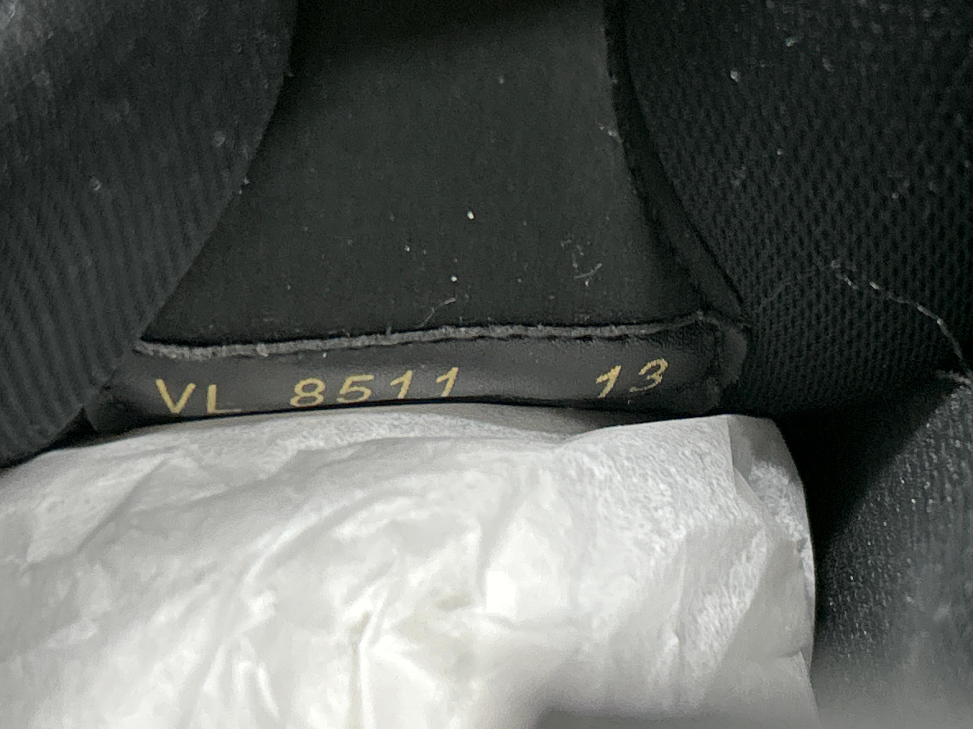 Foto QC 7 de Louis Vuitton LV Skate Sneaker Low Black Swarovski Monogram 1ABMHV