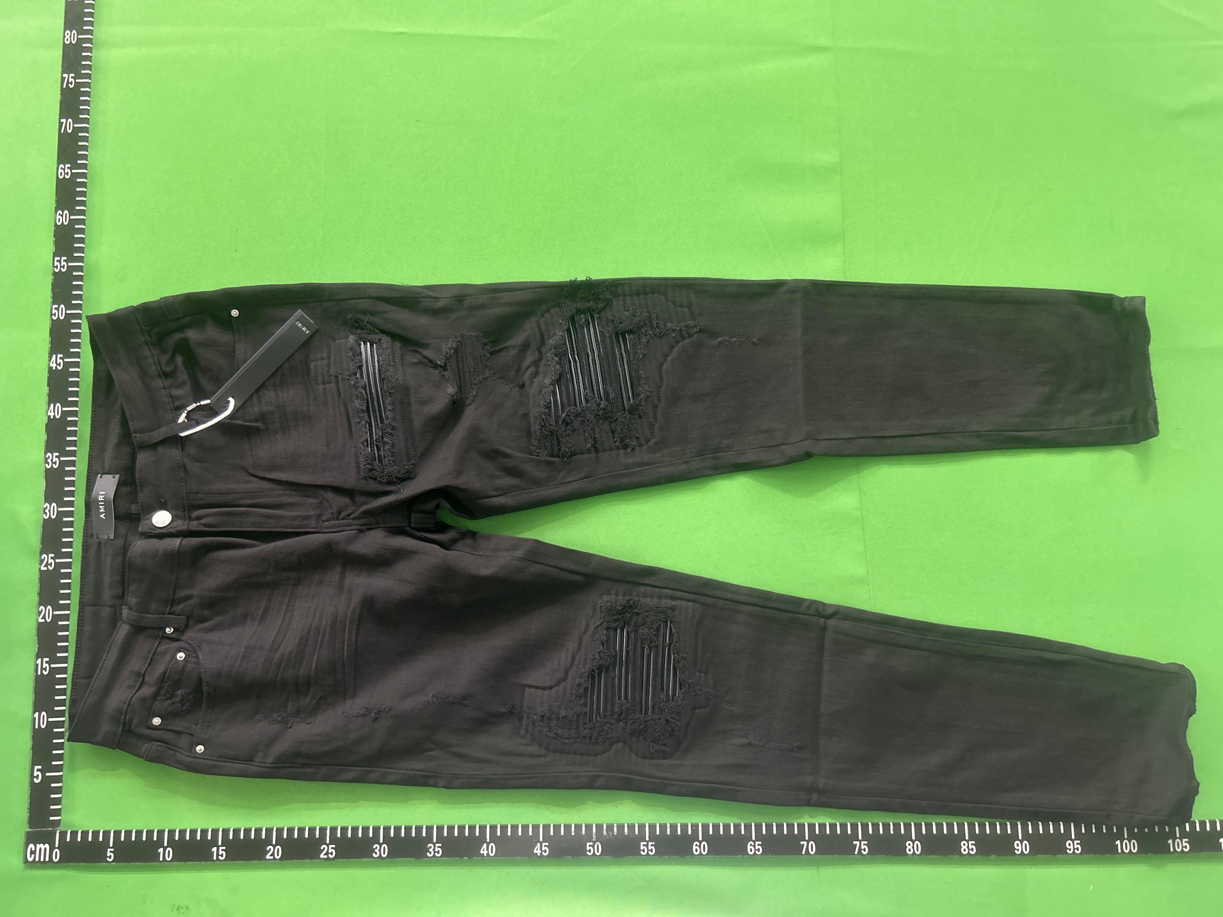 Foto QC 3 de Amiri MX1 Jeans Distressed Slim Fit Light Blue