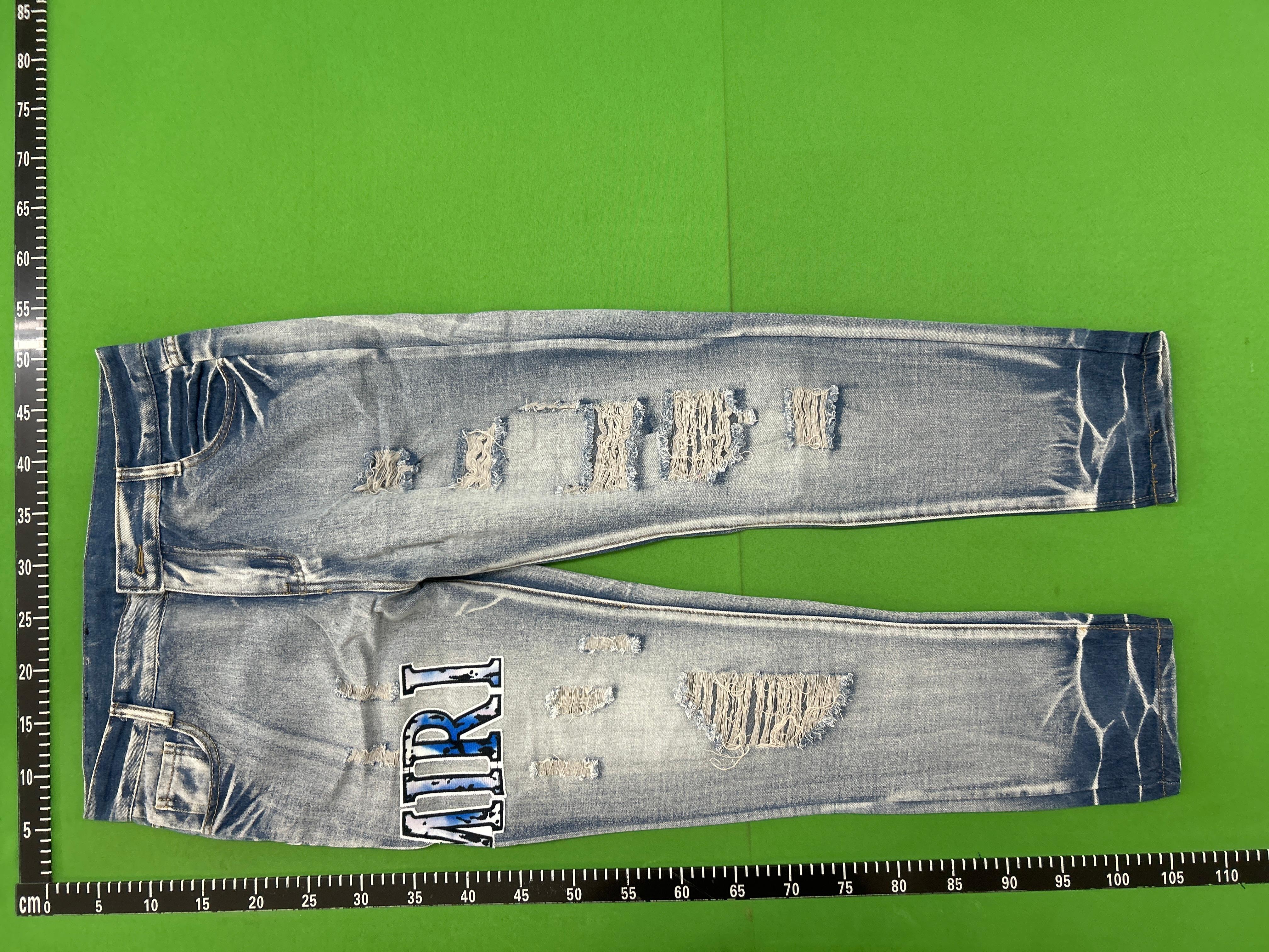 Foto QC 6 de Amiri Jeans Slim Distressed Black