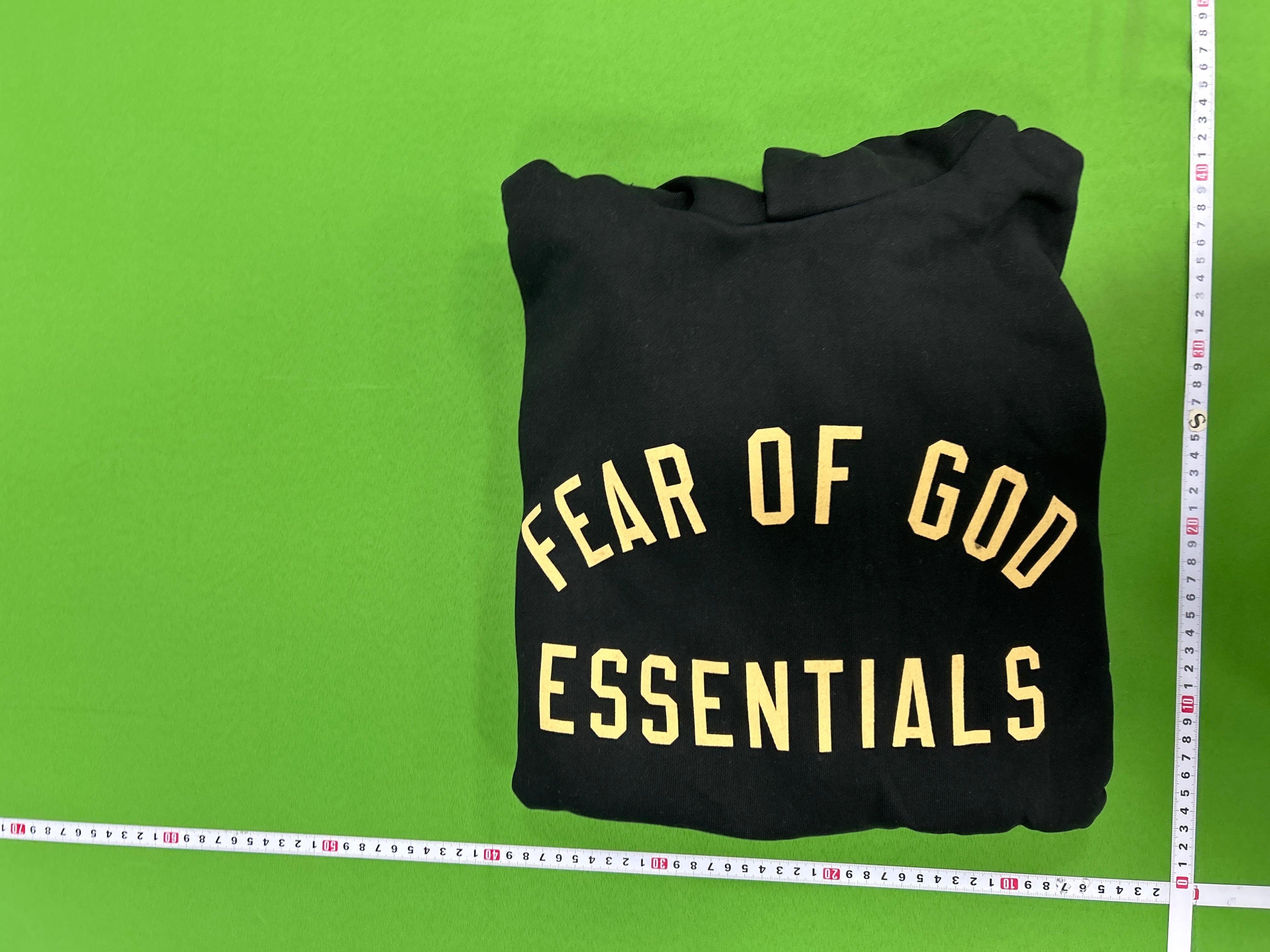 Foto QC 1 de Fear of God Essentials Sweater Flocked Logo Fleece Hoodie Light Heather Grey