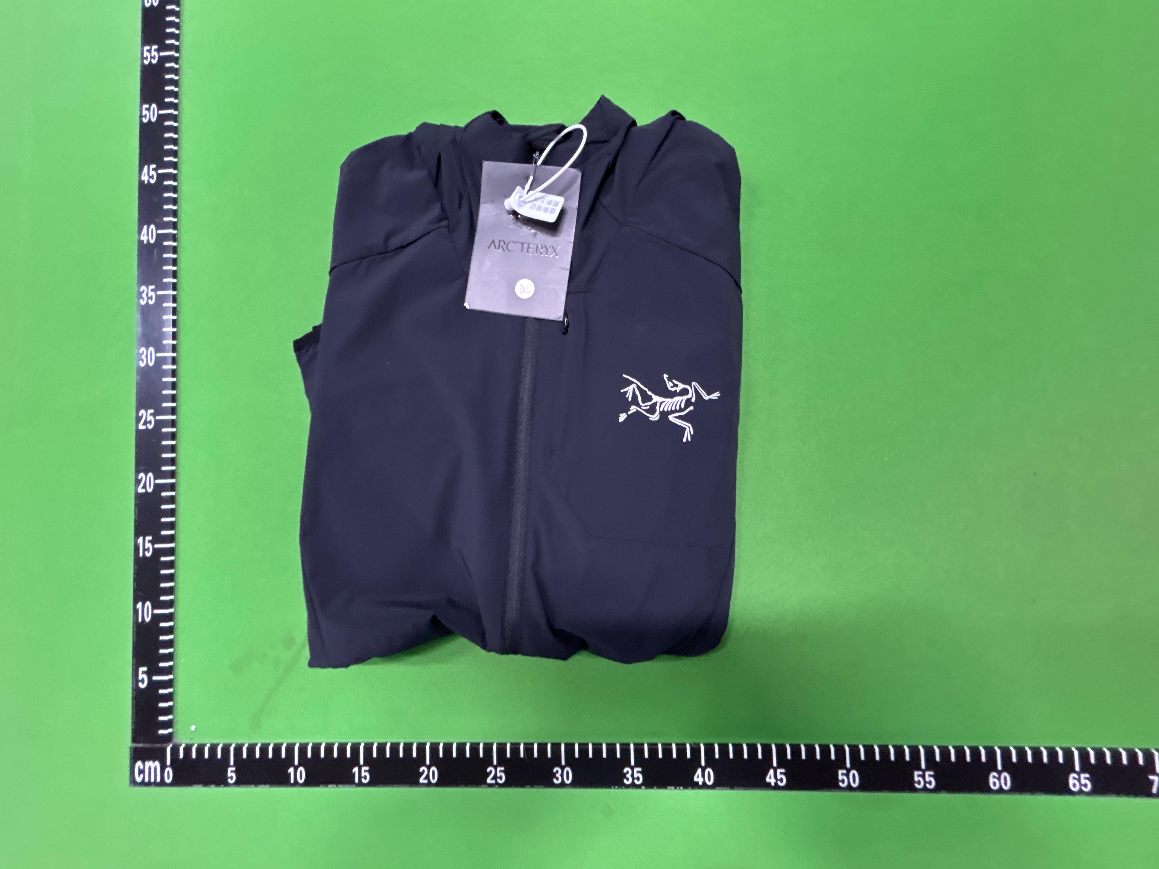 Foto QC 8 de Arcteryx Windbreaker Jacket Grey