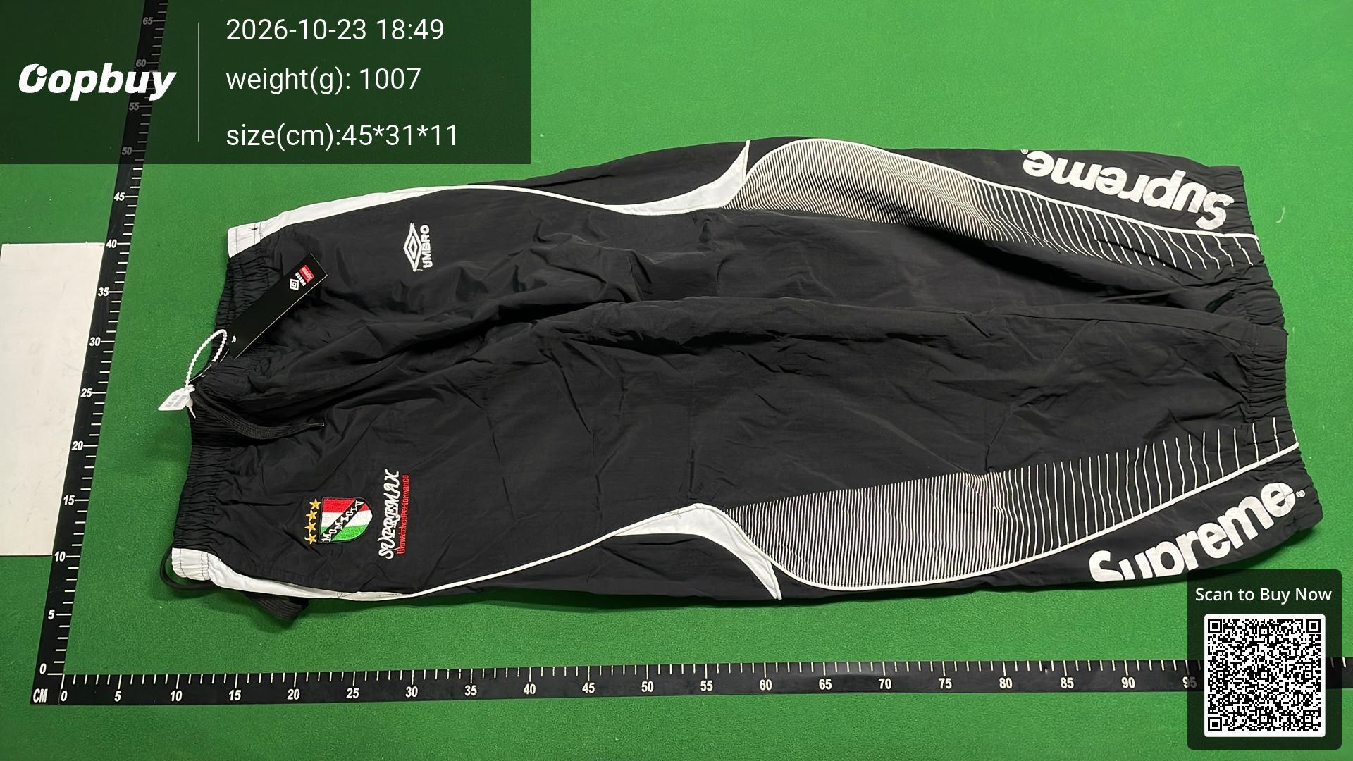 Foto QC 8 de Supreme Umbro Set 2-Piece Black