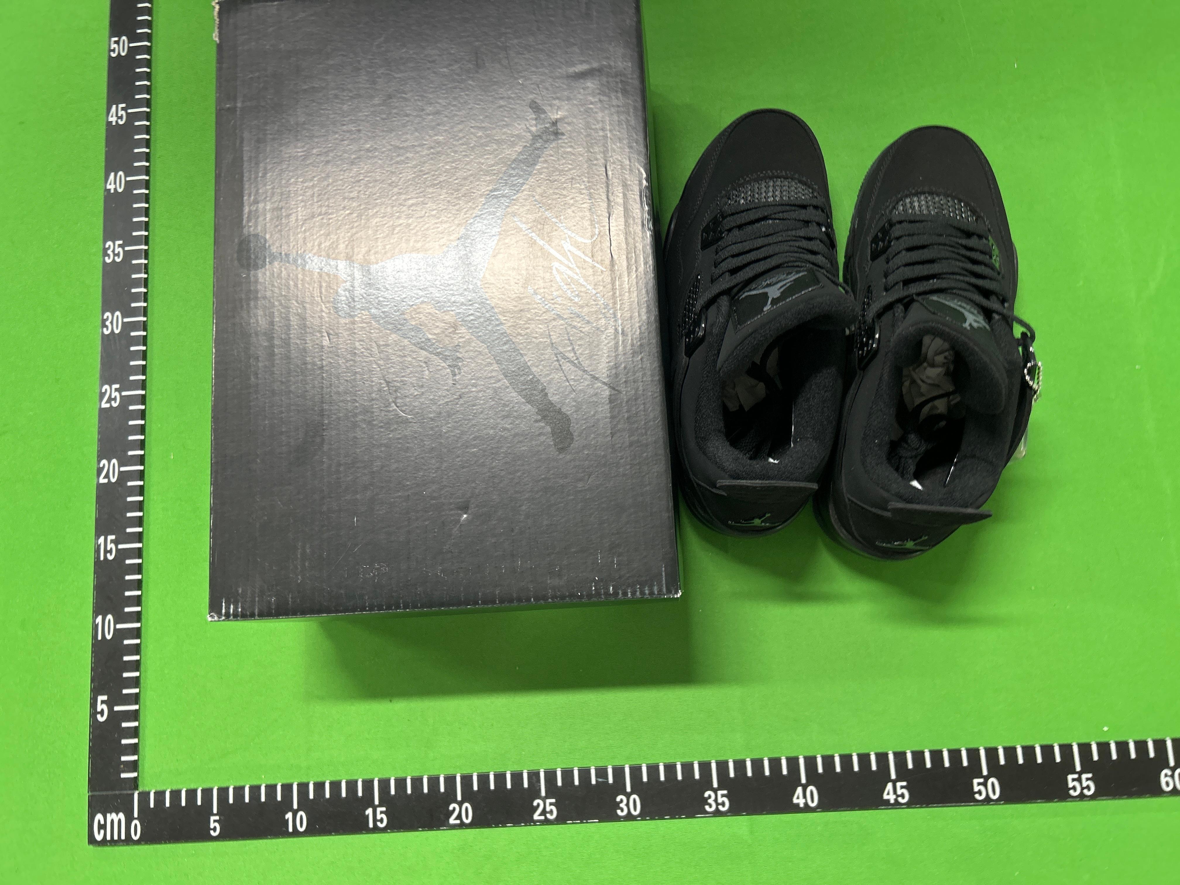 Foto QC 2 de Jordan 4 Retro Black Cat CU1110-010