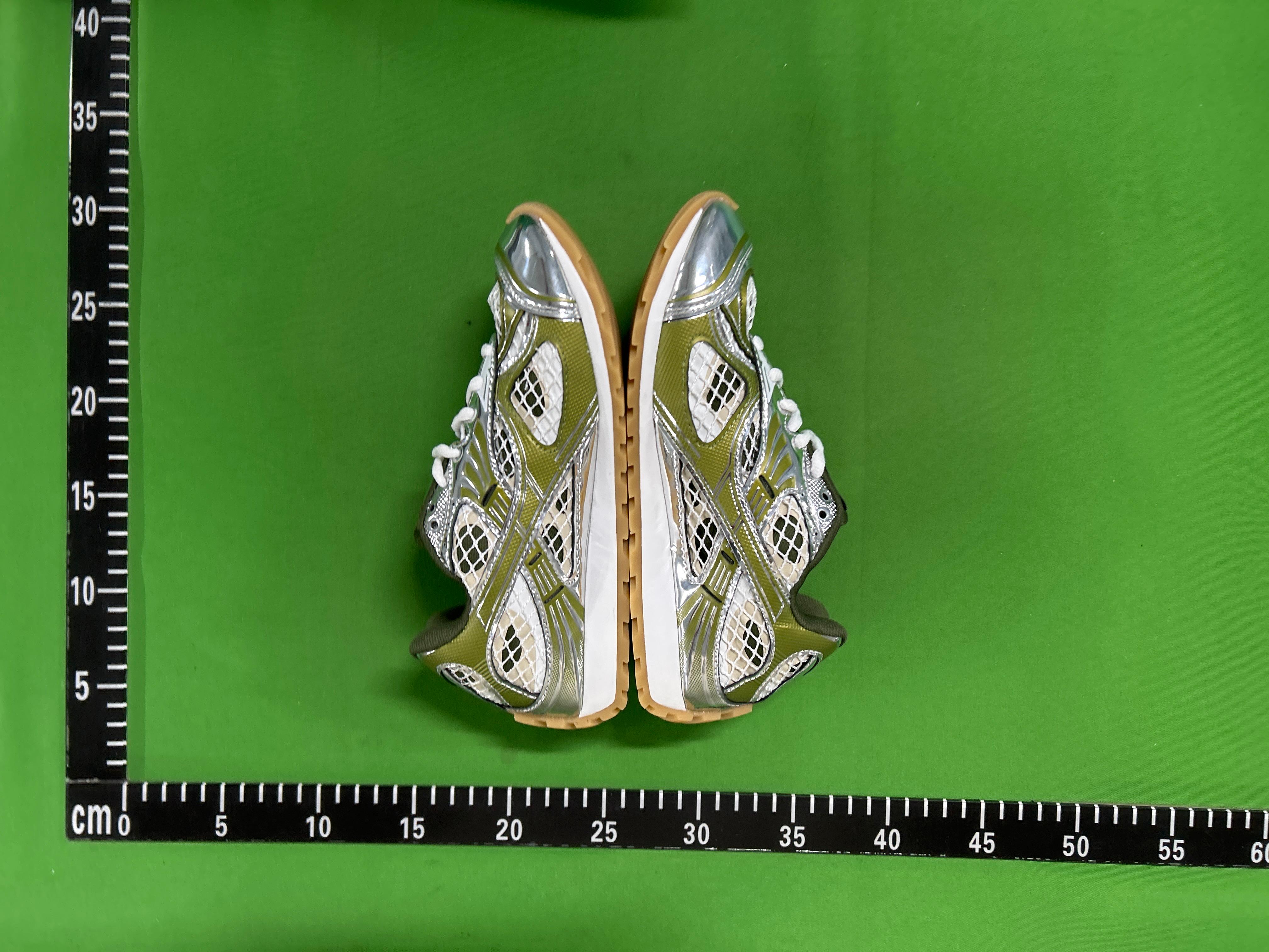 Foto QC 4 de Bottega Veneta Orbit Flash Abyss/Ice/Egg Yolk 838373 V3MS2 4290